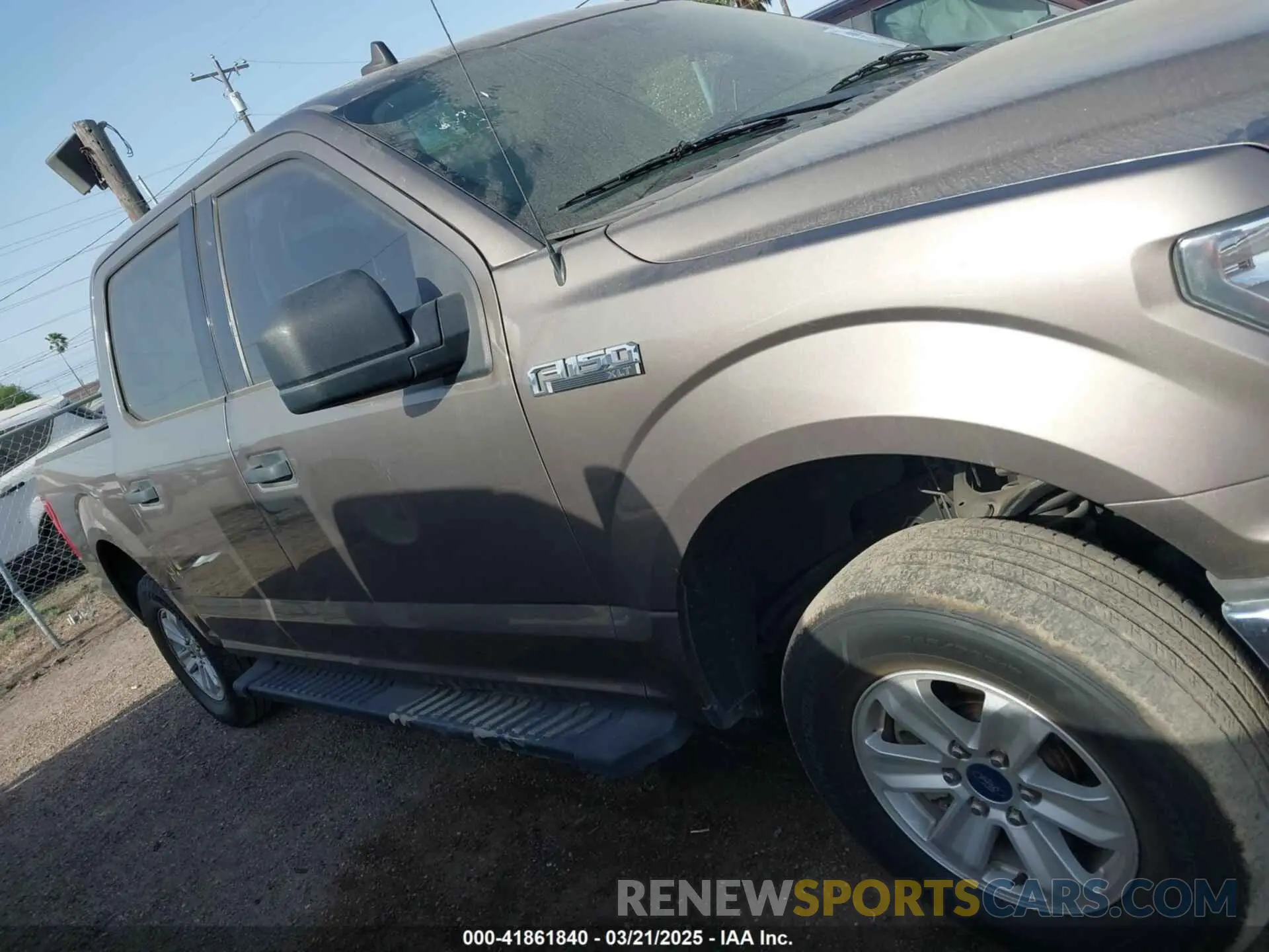 14 Photograph of a damaged car 1FTEW1CP2LFB20385 FORD F-150 2020
