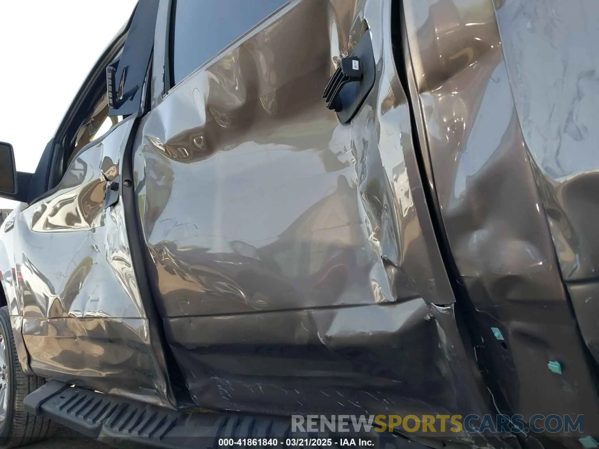 6 Photograph of a damaged car 1FTEW1CP2LFB20385 FORD F-150 2020