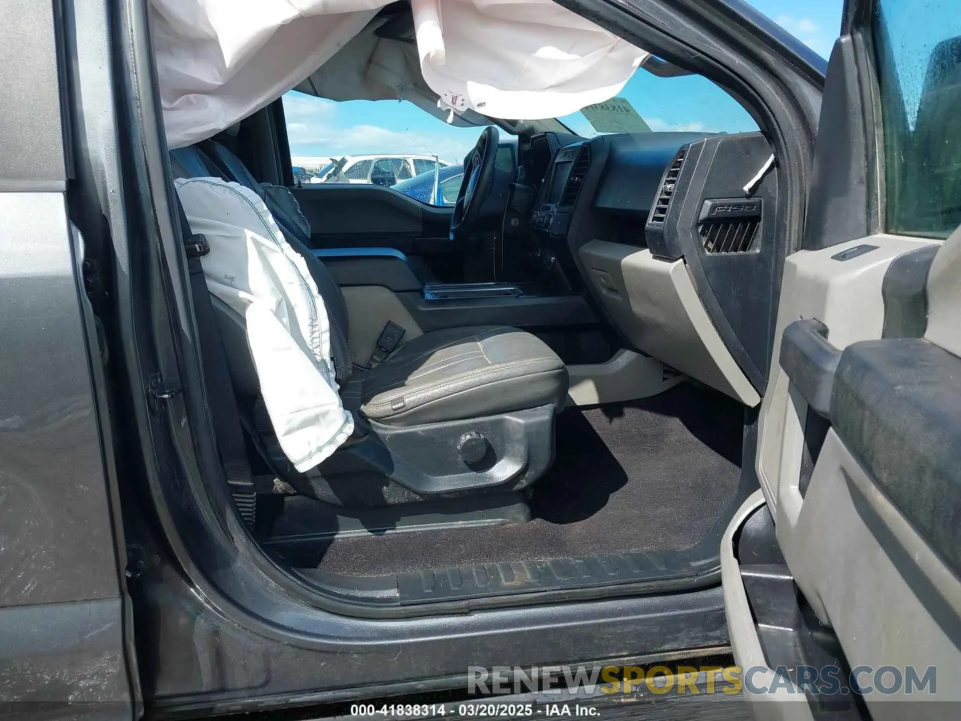 5 Photograph of a damaged car 1FTEW1CP4LFB98988 FORD F-150 2020