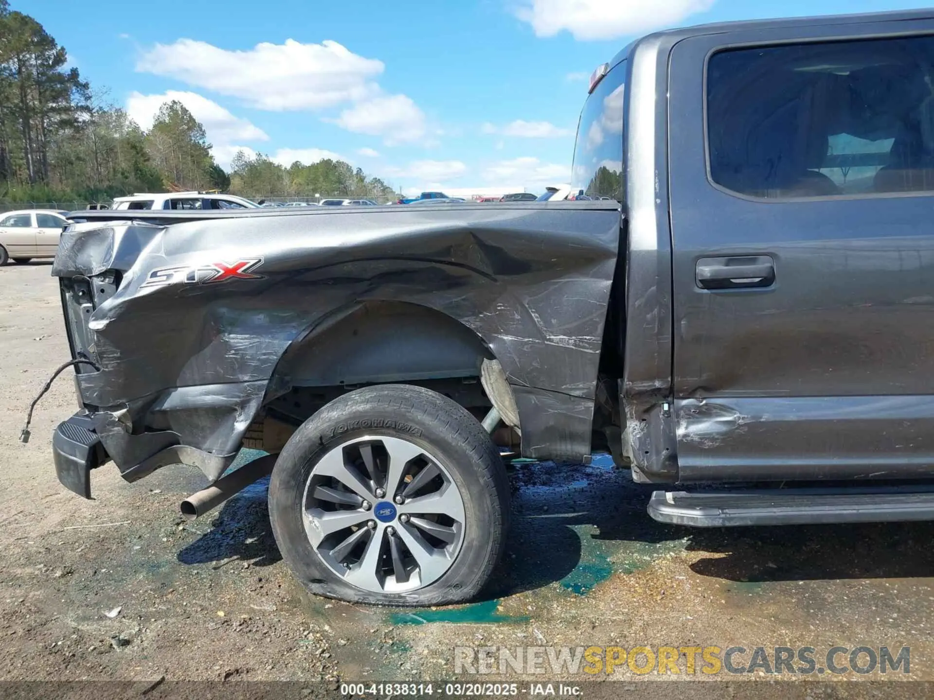 6 Photograph of a damaged car 1FTEW1CP4LFB98988 FORD F-150 2020