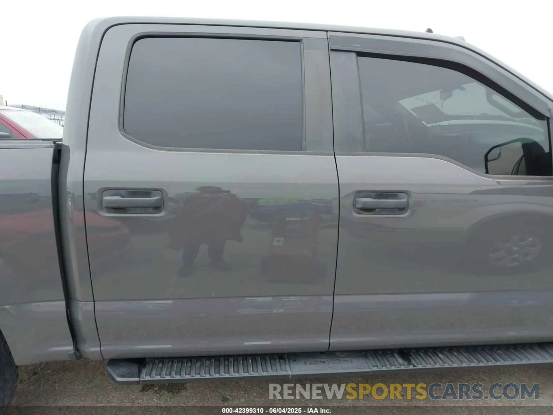 13 Photograph of a damaged car 1FTEW1CP5LFB54076 FORD F-150 2020