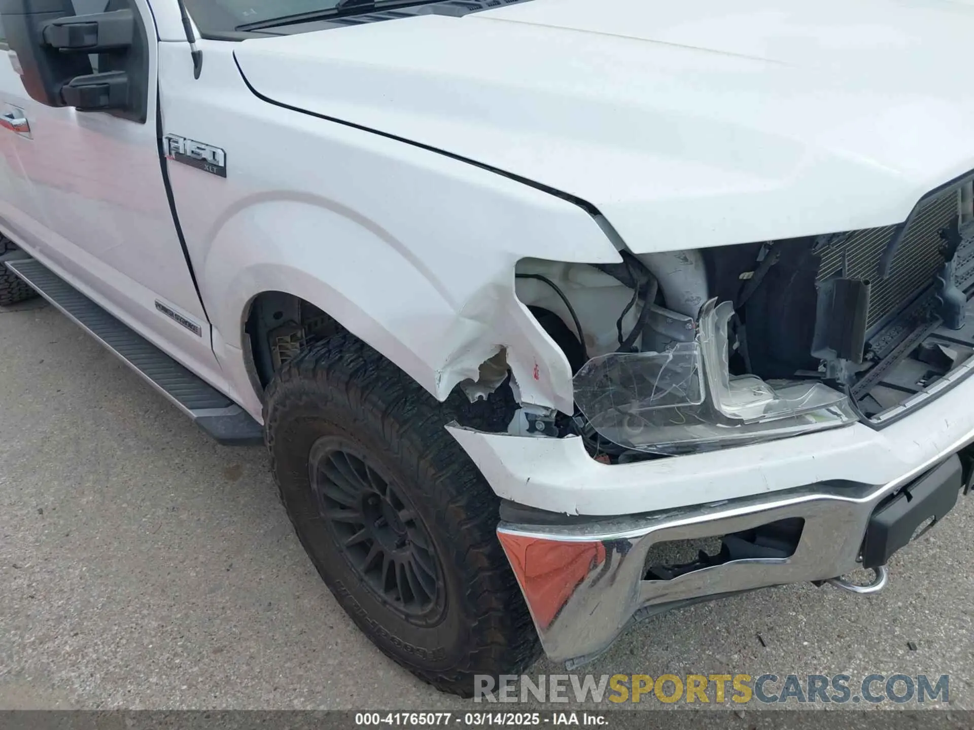 18 Photograph of a damaged car 1FTEW1E11LFA37975 FORD F-150 2020