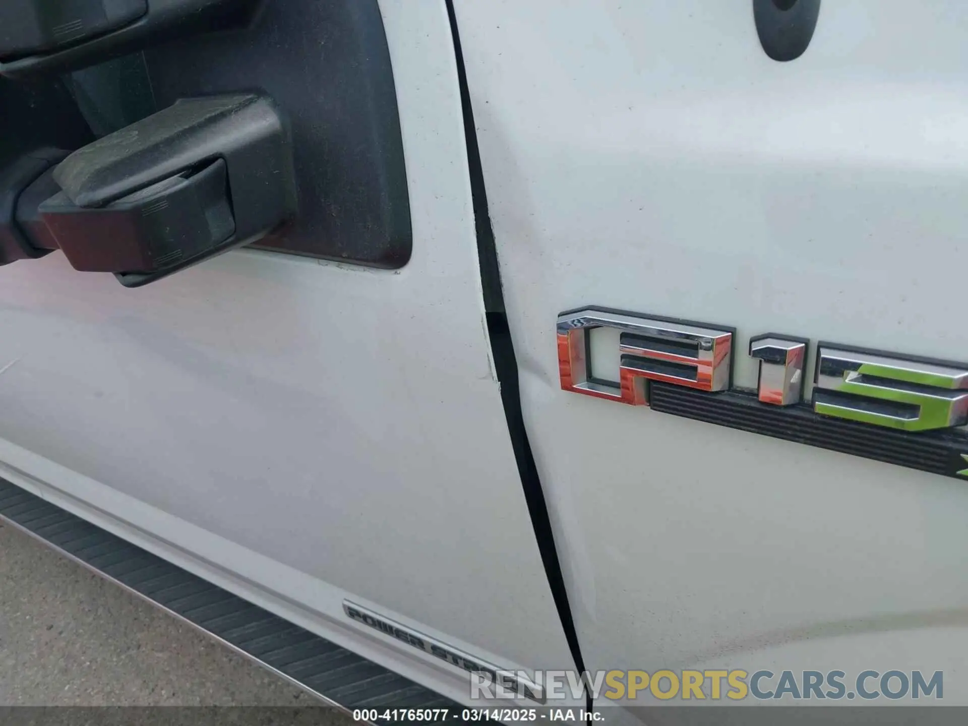 19 Photograph of a damaged car 1FTEW1E11LFA37975 FORD F-150 2020