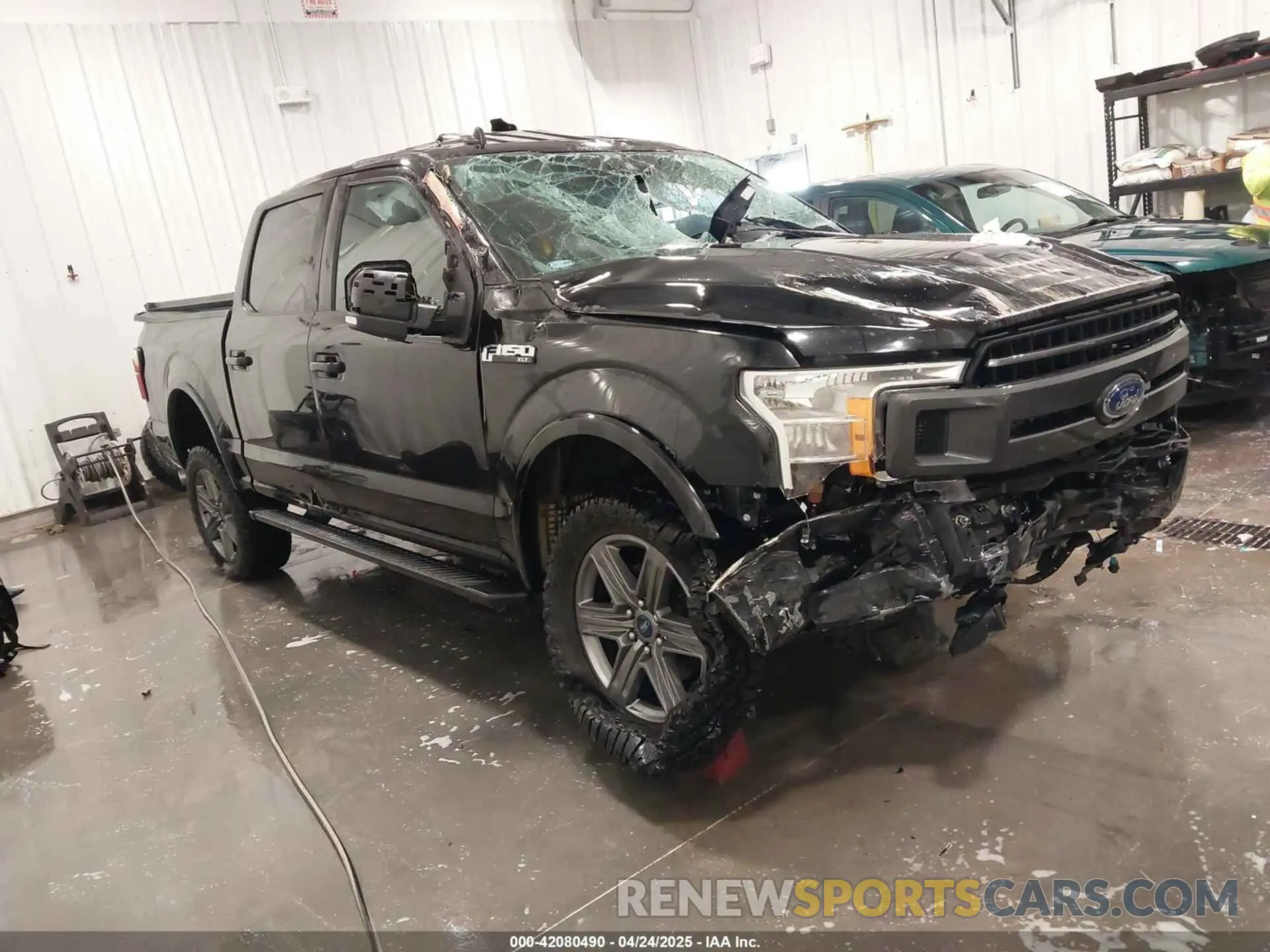 1 Фотография поврежденного автомобиля 1FTEW1E41LKE94495 FORD F-150 2020