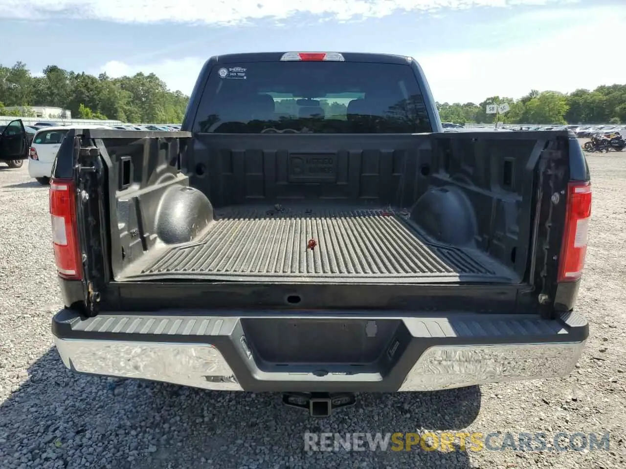 6 Photograph of a damaged car 1FTEW1E42LFB68620 FORD F-150 2020