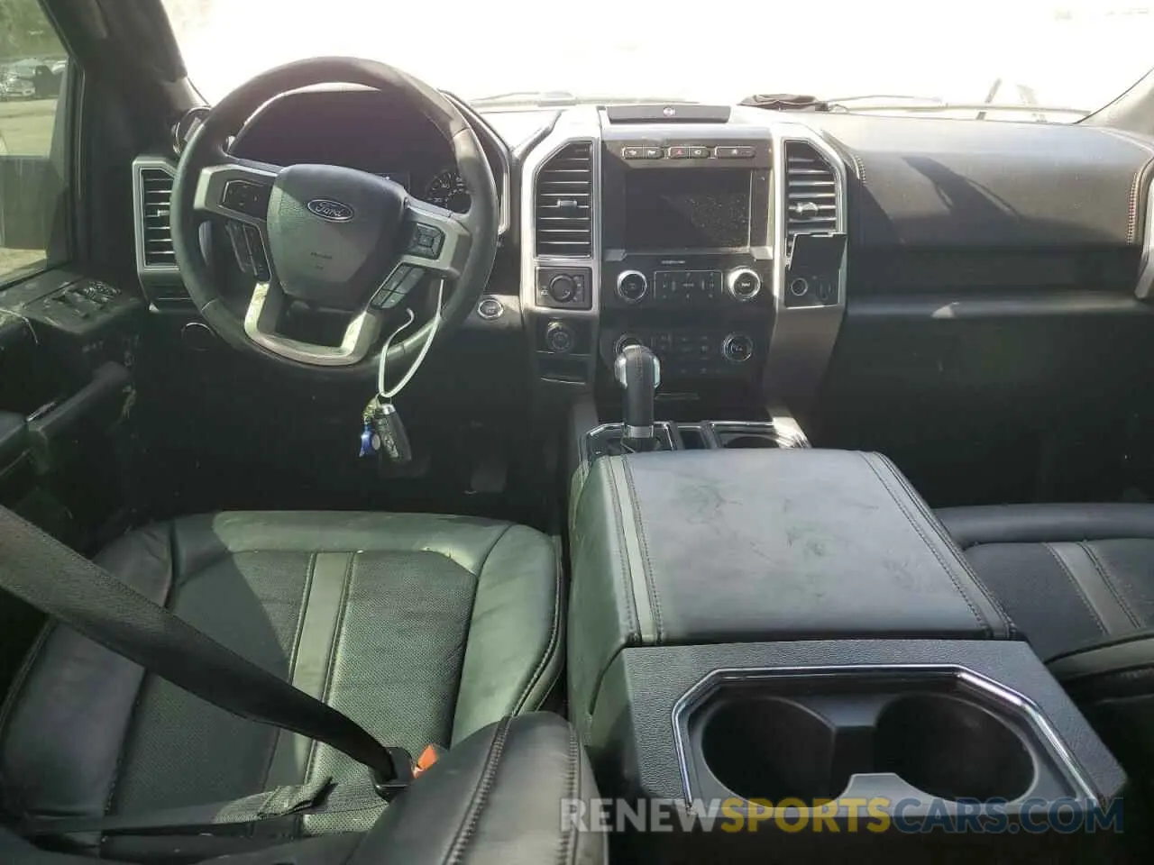 8 Photograph of a damaged car 1FTEW1E42LFB98846 FORD F-150 2020
