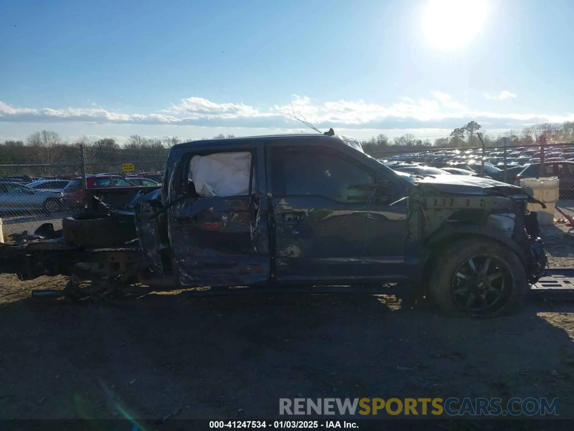 12 Фотография поврежденного автомобиля 1FTEW1E42LFC52064 FORD F-150 2020
