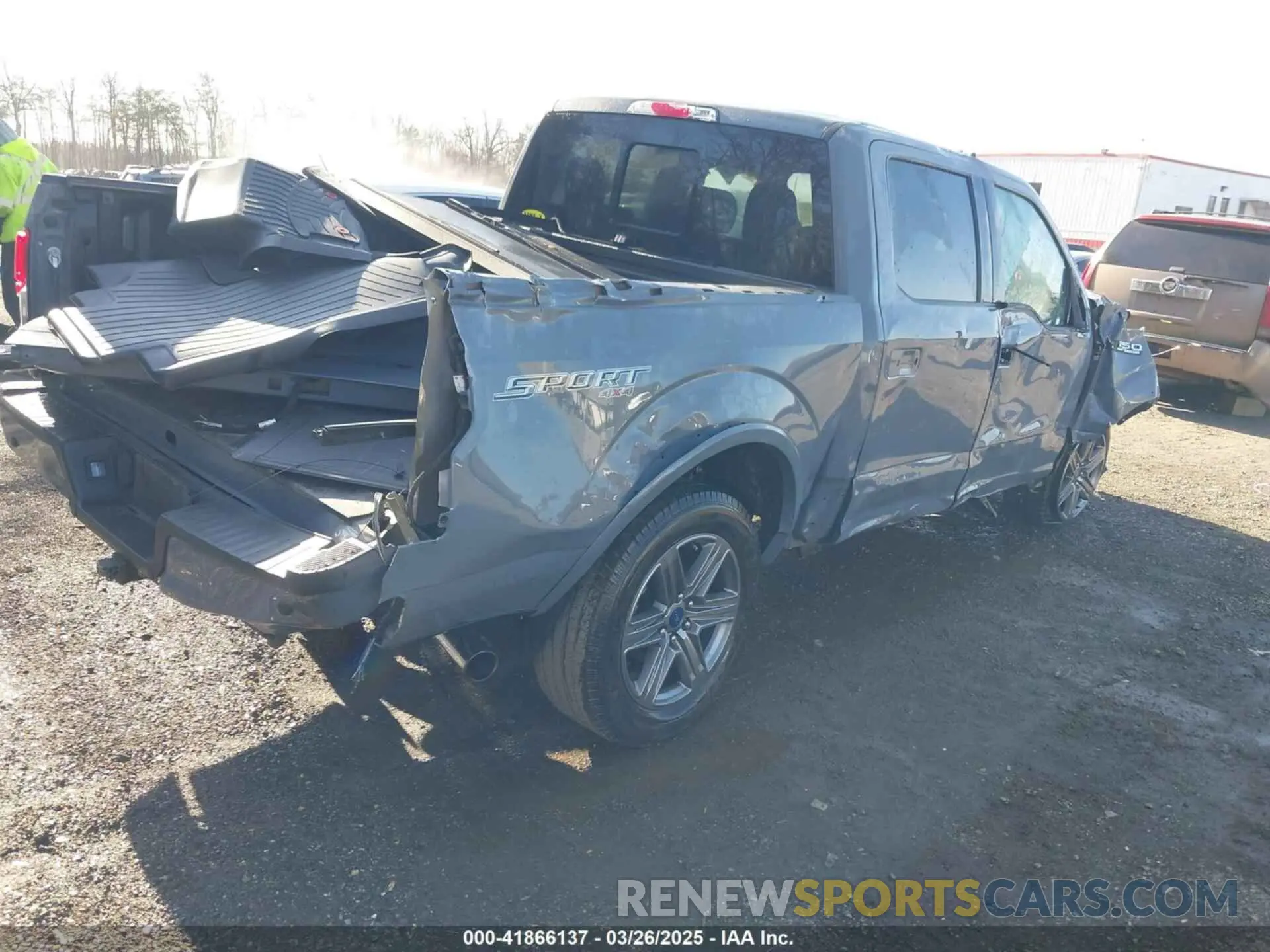 4 Фотография поврежденного автомобиля 1FTEW1E43LKE14873 FORD F-150 2020