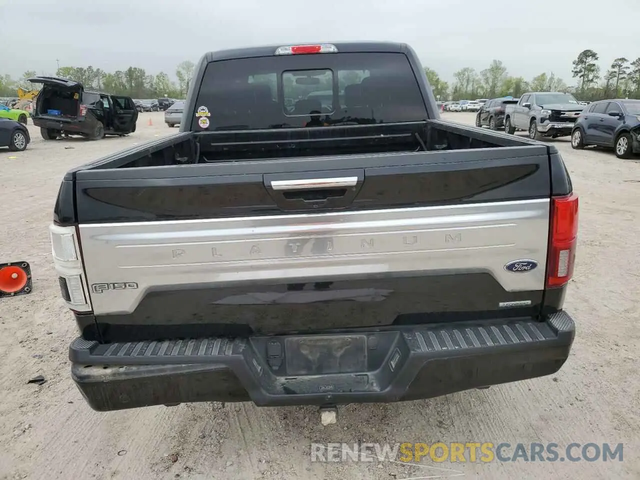6 Фотография поврежденного автомобиля 1FTEW1E44LFA96643 FORD F-150 2020