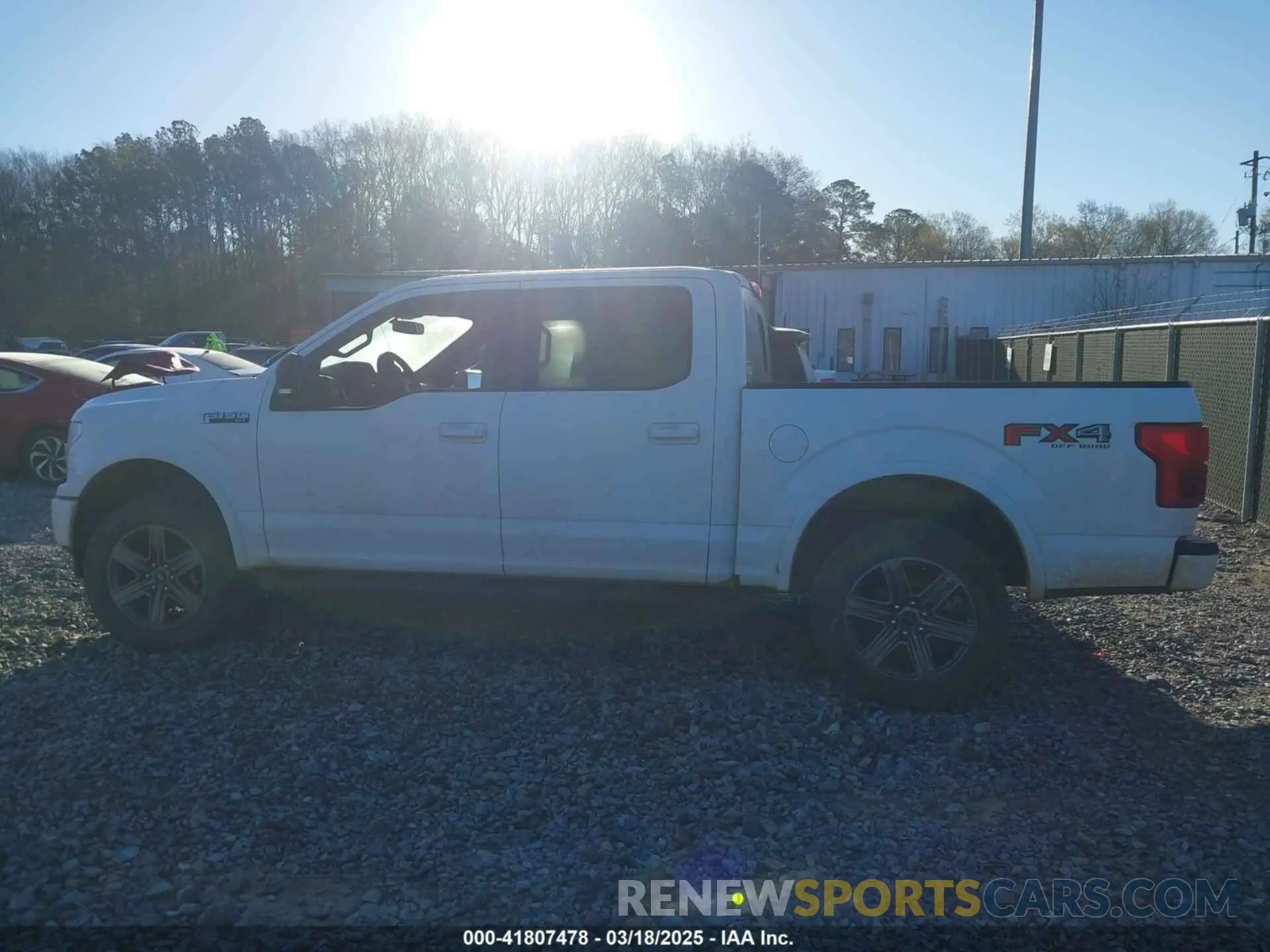 14 Фотография поврежденного автомобиля 1FTEW1E44LFB32668 FORD F-150 2020
