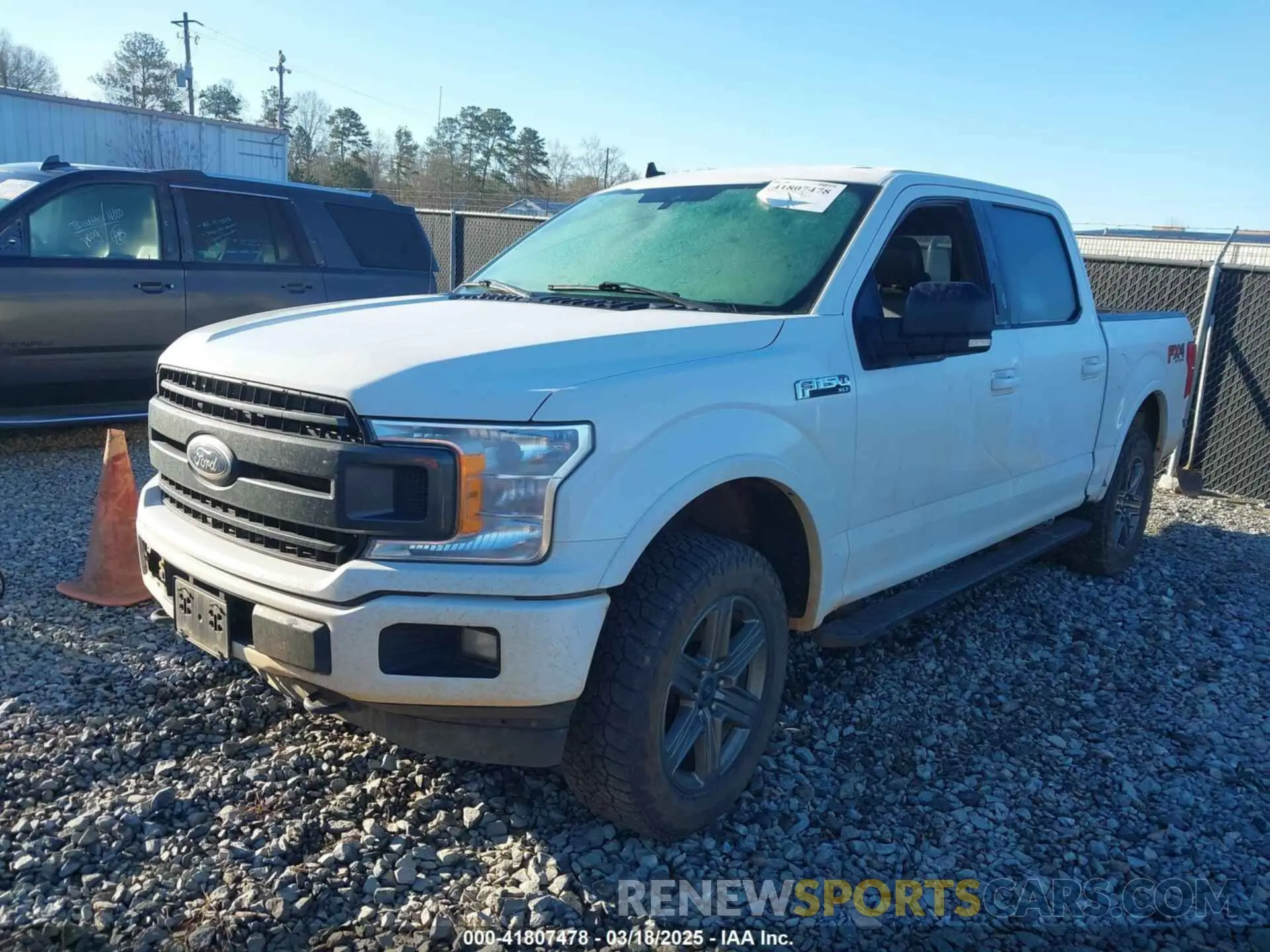 2 Фотография поврежденного автомобиля 1FTEW1E44LFB32668 FORD F-150 2020