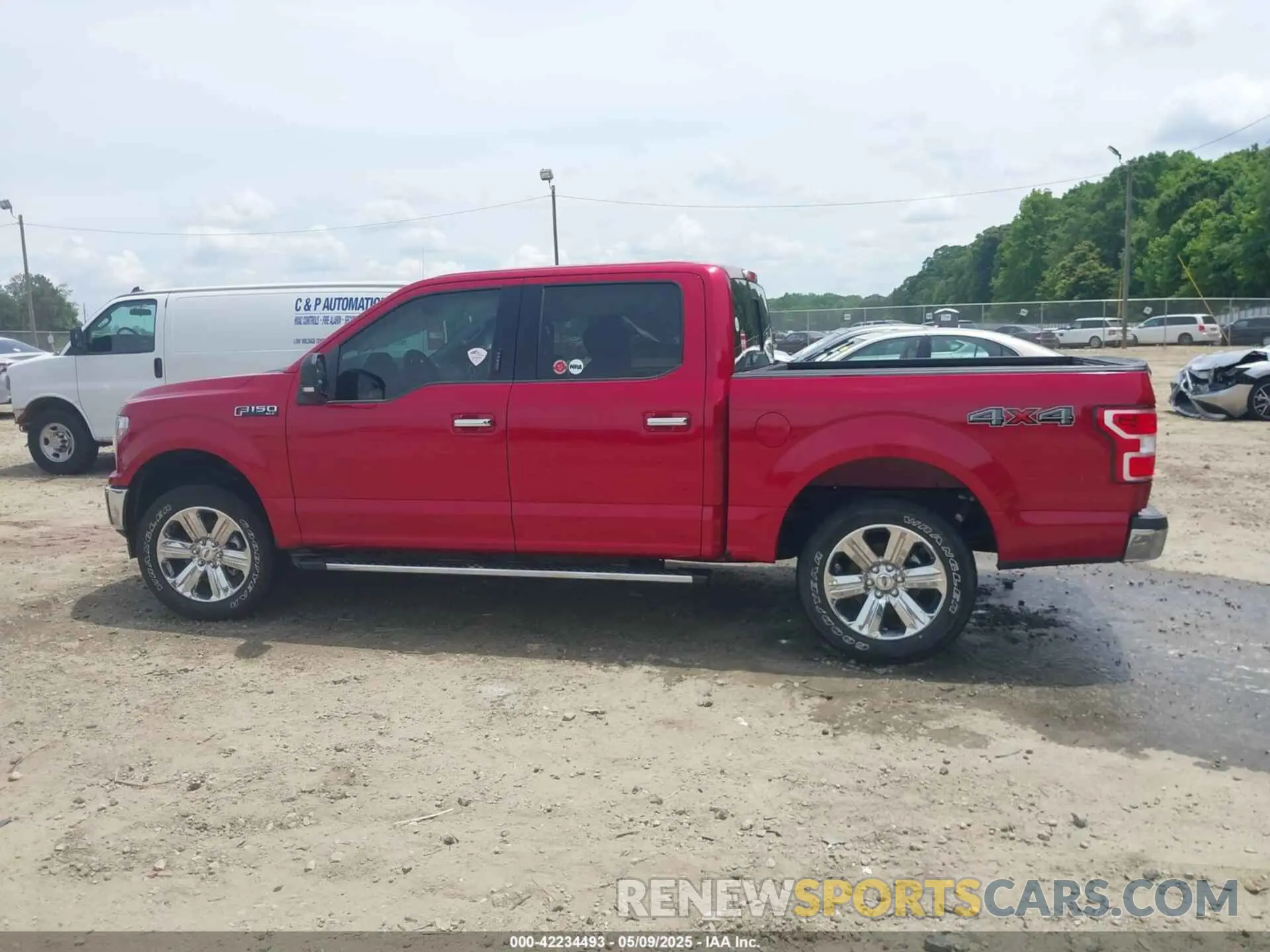13 Photograph of a damaged car 1FTEW1E45LFA45233 FORD F-150 2020