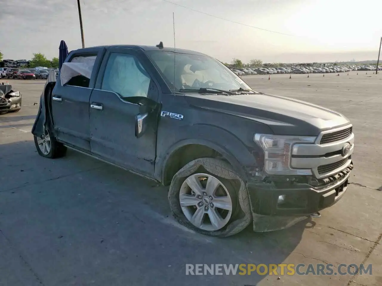 4 Фотография поврежденного автомобиля 1FTEW1E45LFC32830 FORD F-150 2020