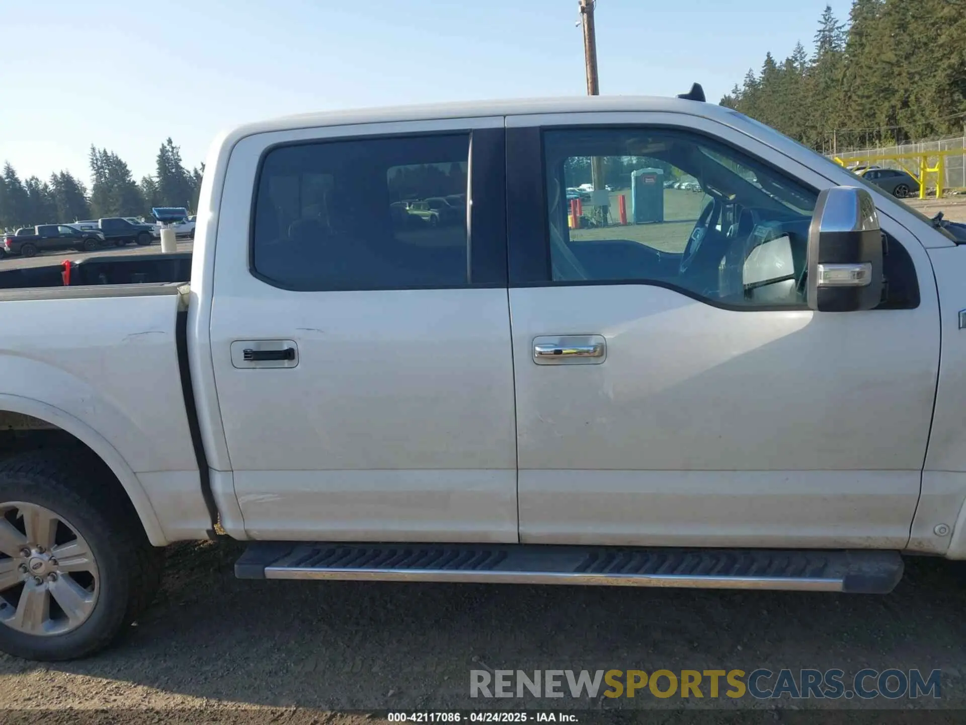 13 Фотография поврежденного автомобиля 1FTEW1E47LKD19748 FORD F-150 2020