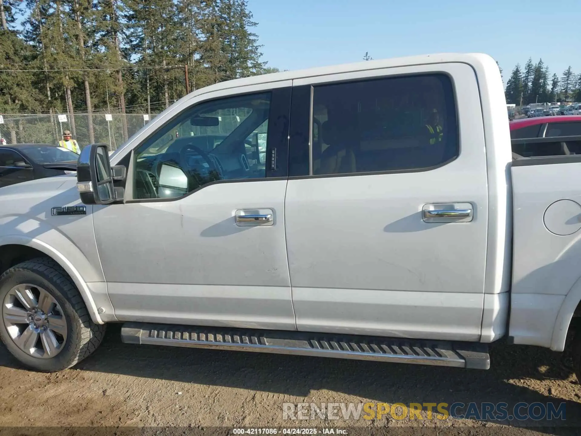 14 Фотография поврежденного автомобиля 1FTEW1E47LKD19748 FORD F-150 2020