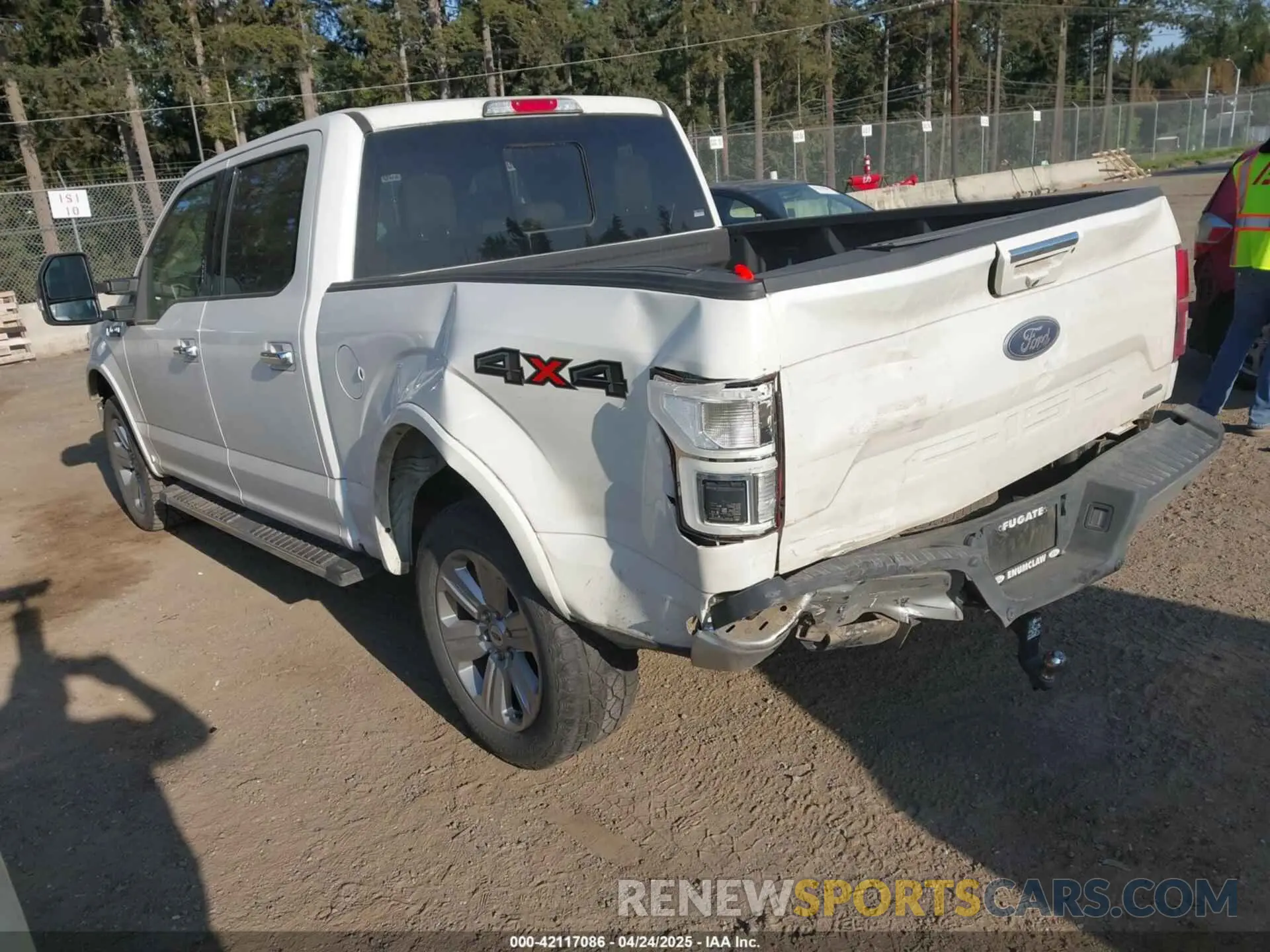 3 Фотография поврежденного автомобиля 1FTEW1E47LKD19748 FORD F-150 2020