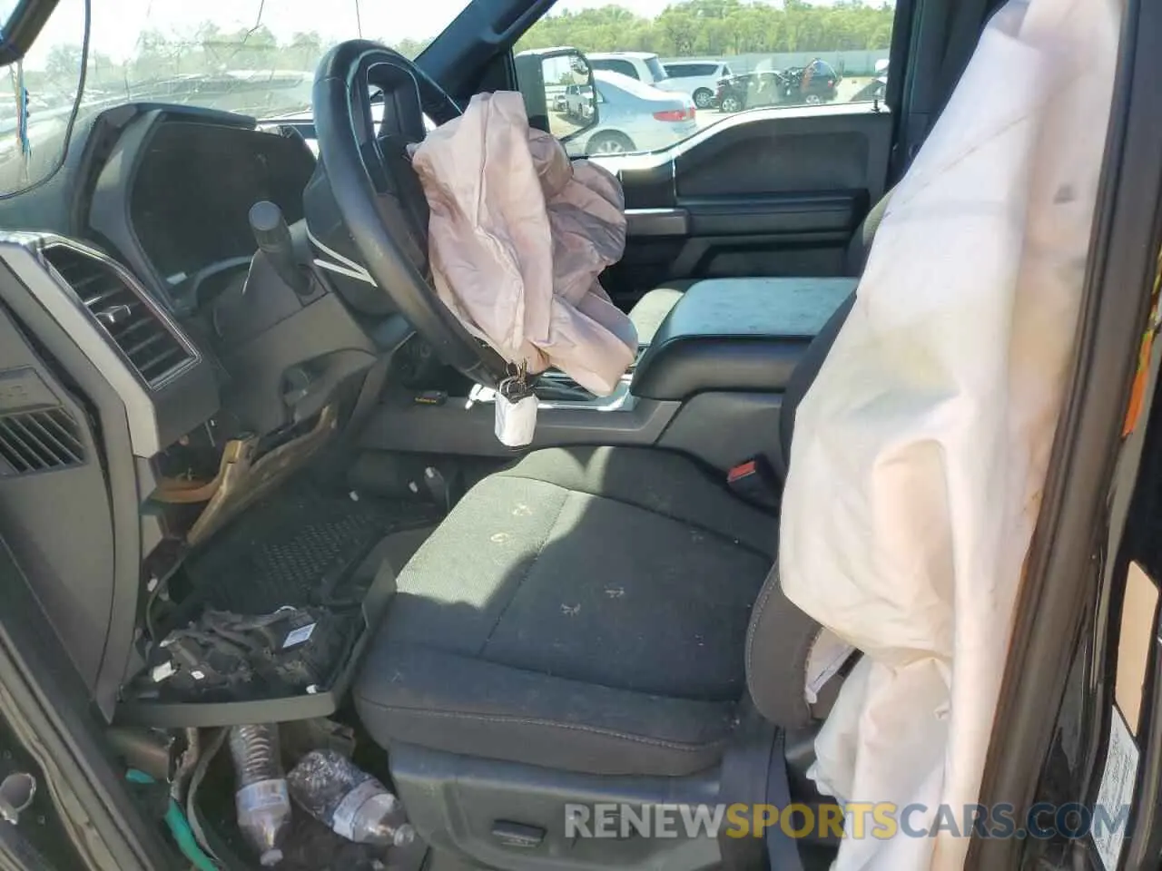 7 Photograph of a damaged car 1FTEW1E48LFB93148 FORD F-150 2020