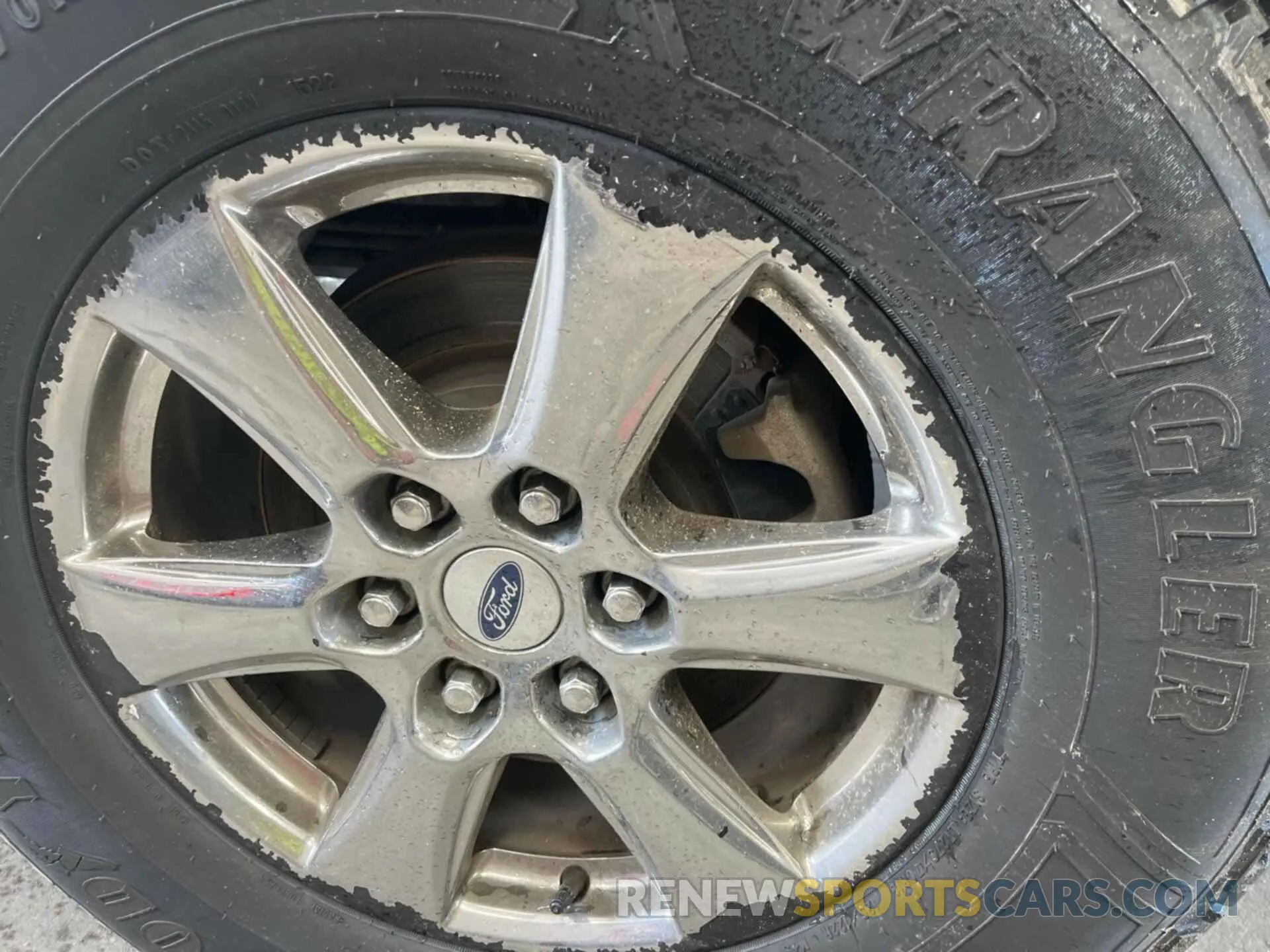 1 Photograph of a damaged car 1FTEW1E49LKD83810 FORD F-150 2020