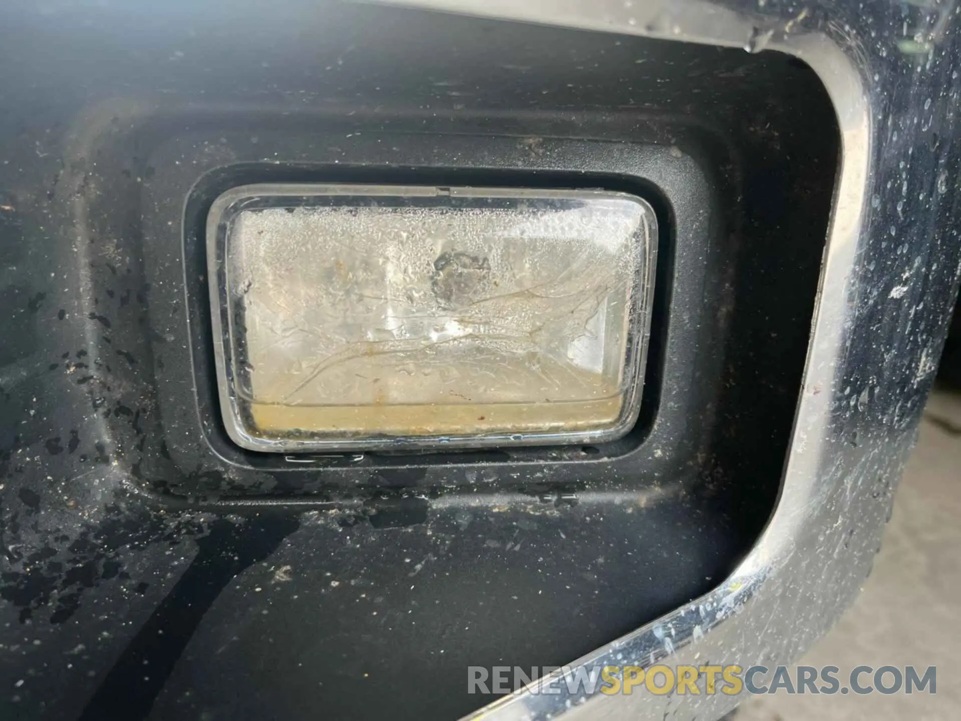 10 Photograph of a damaged car 1FTEW1E49LKD83810 FORD F-150 2020