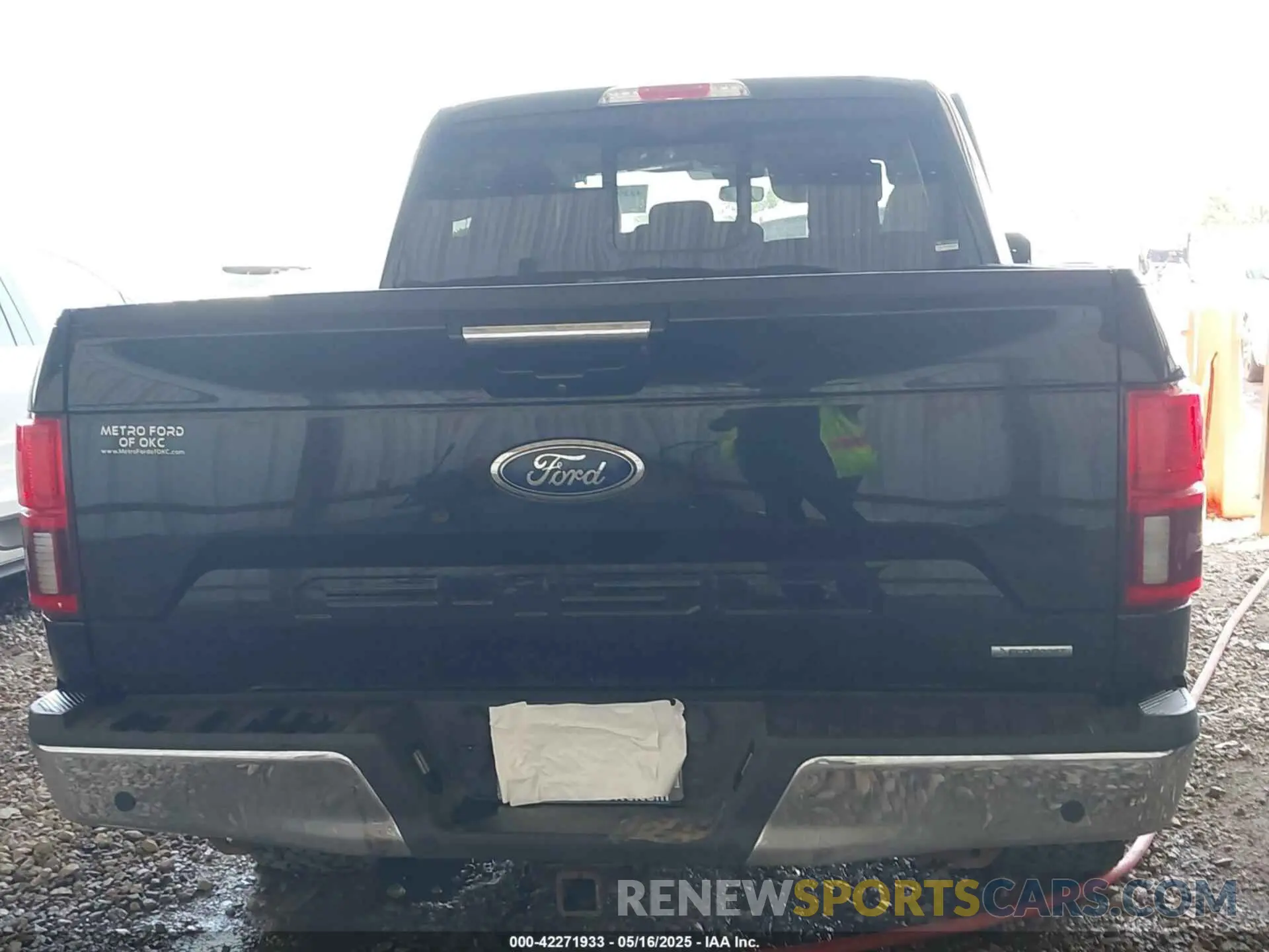 15 Photograph of a damaged car 1FTEW1E49LKF46410 FORD F-150 2020