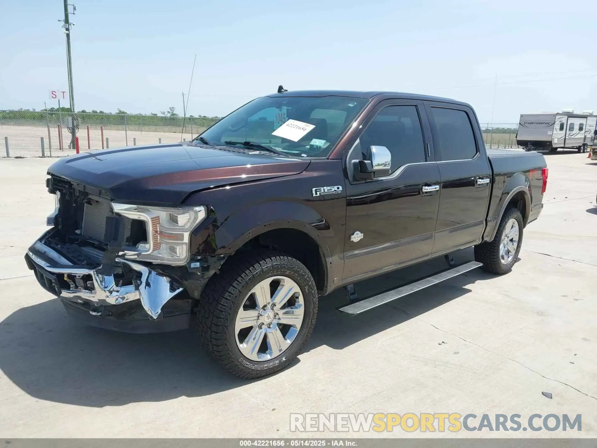 2 Photograph of a damaged car 1FTEW1E4XLFB46946 FORD F-150 2020