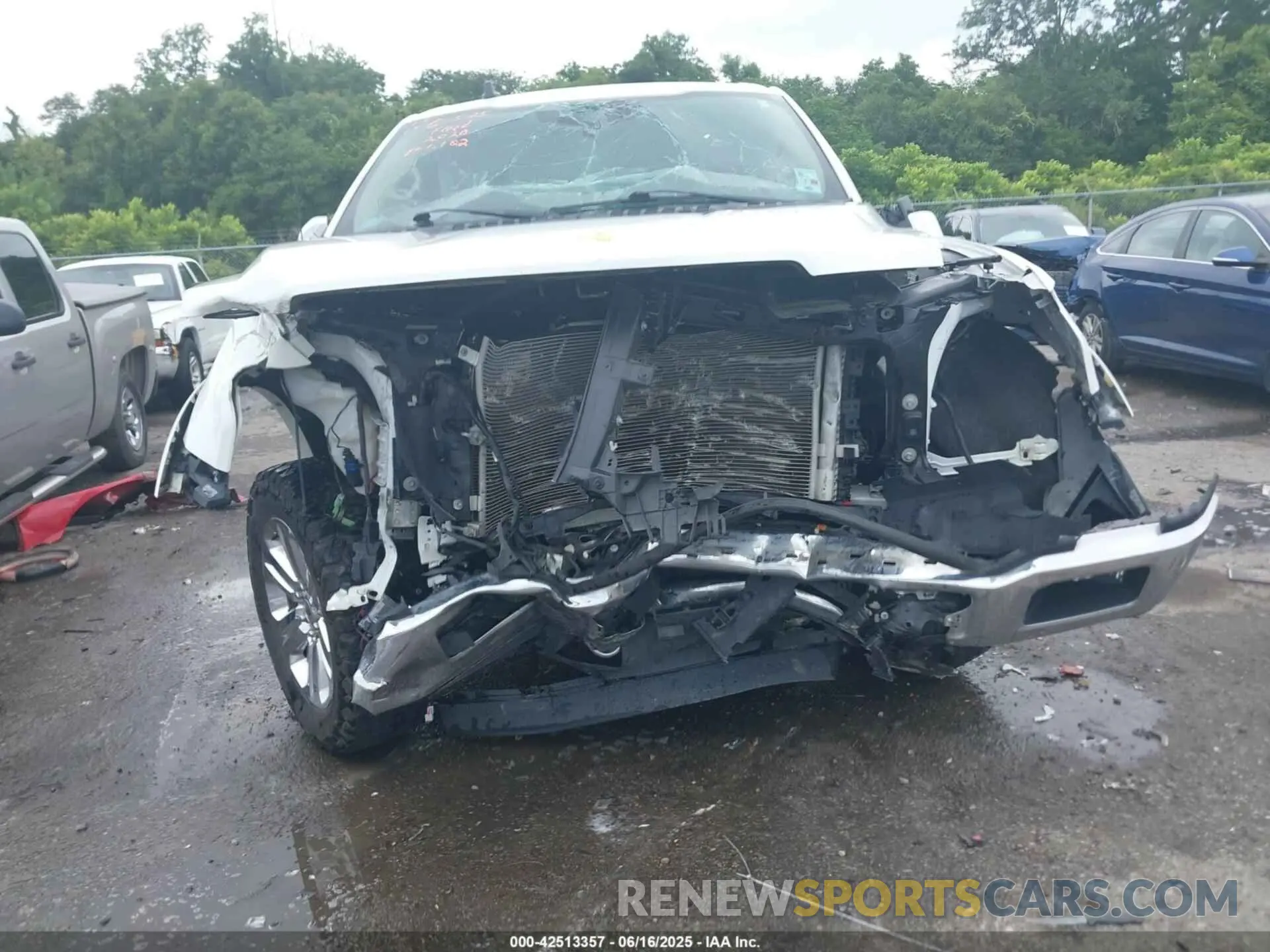 6 Photograph of a damaged car 1FTEW1E4XLKF44102 FORD F-150 2020