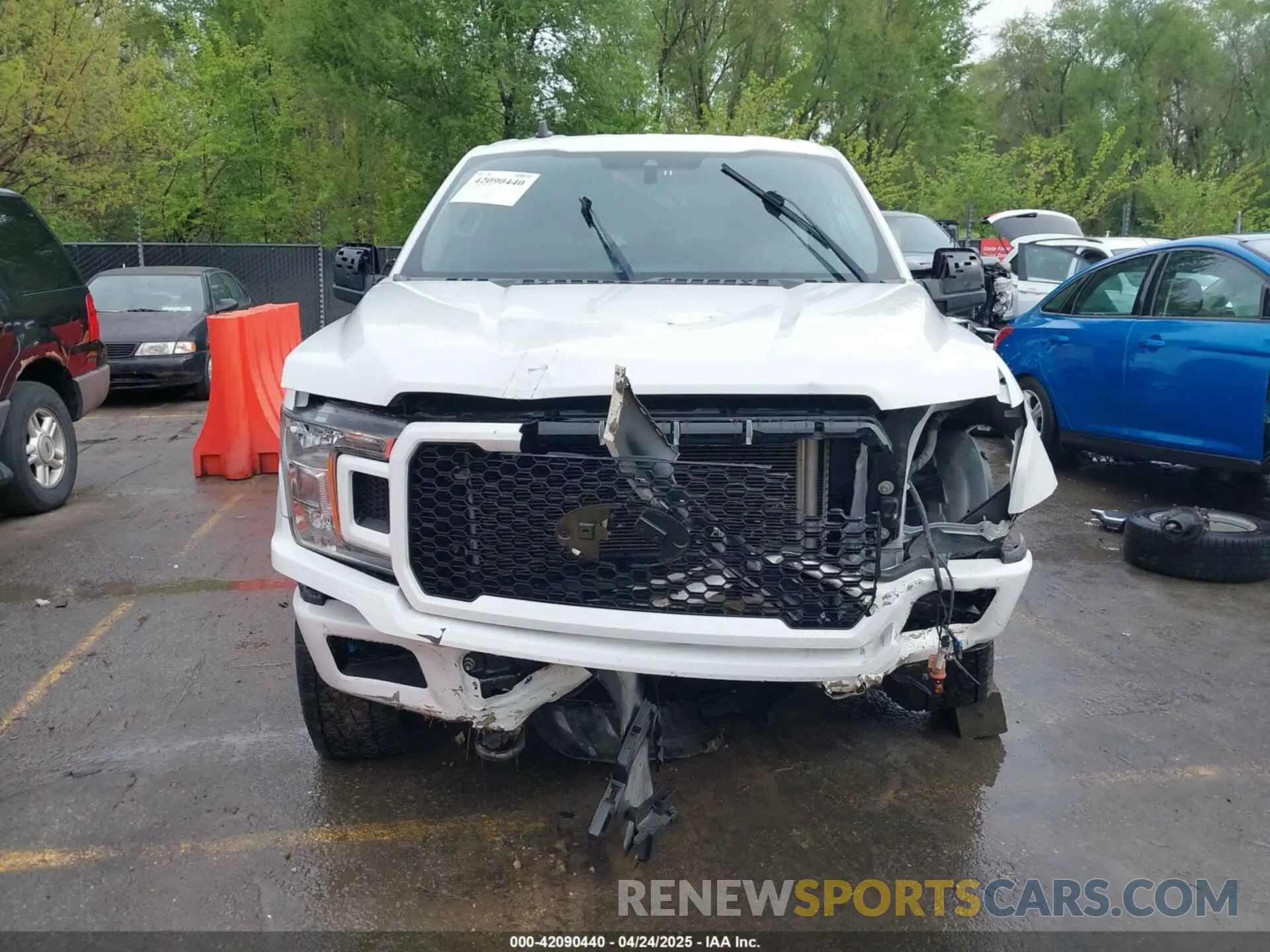 13 Фотография поврежденного автомобиля 1FTEW1E51LFB19935 FORD F-150 2020