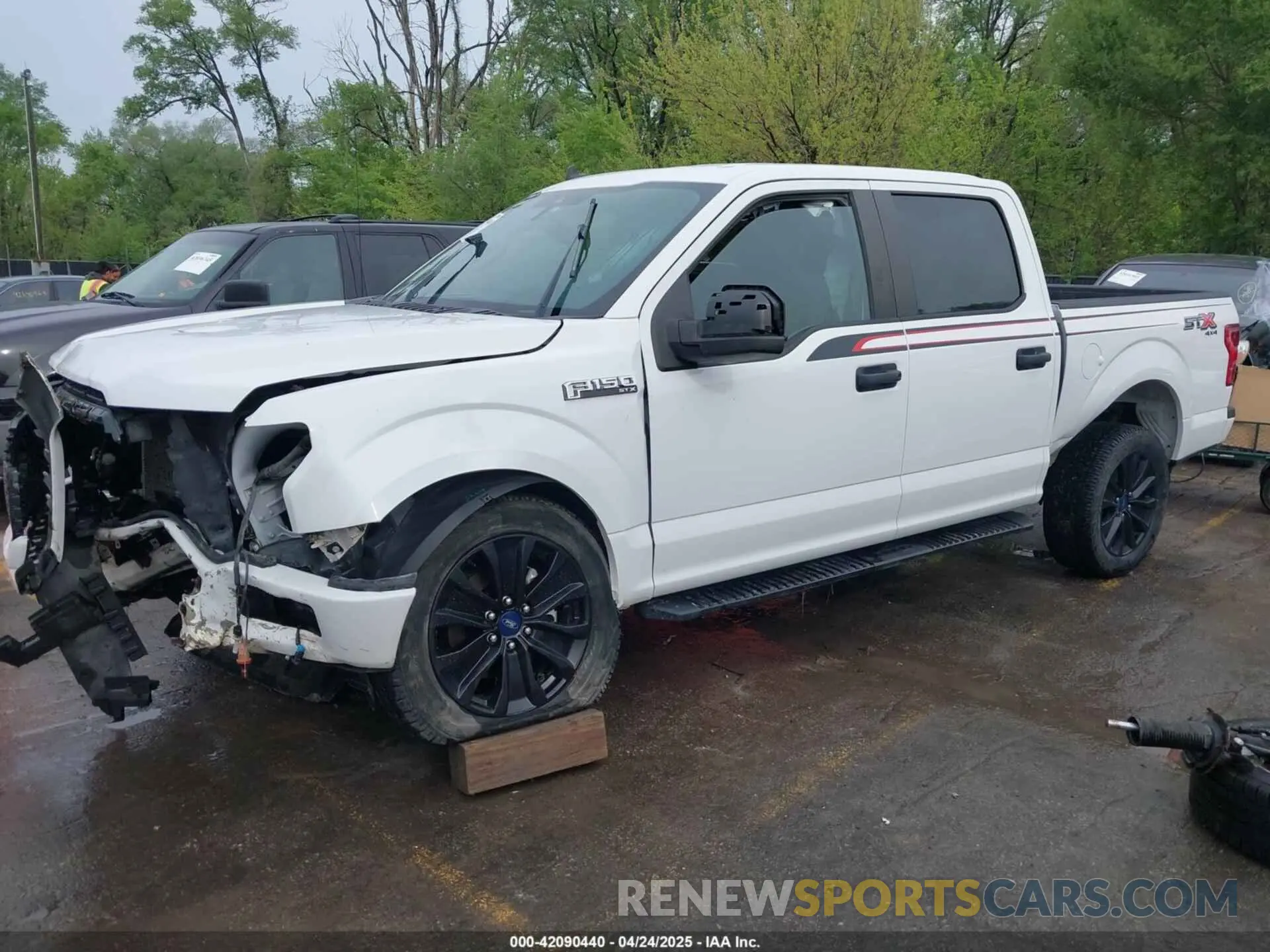 2 Фотография поврежденного автомобиля 1FTEW1E51LFB19935 FORD F-150 2020