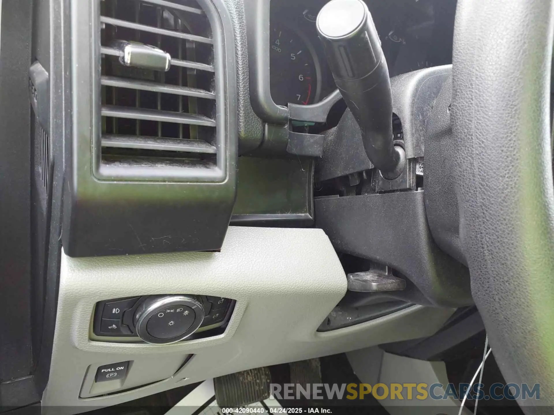20 Фотография поврежденного автомобиля 1FTEW1E51LFB19935 FORD F-150 2020
