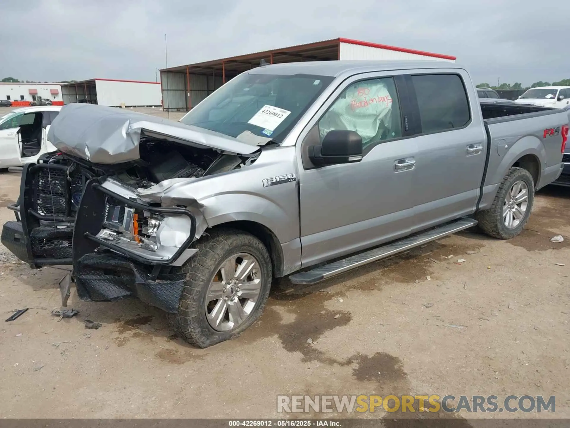 2 Photograph of a damaged car 1FTEW1E52LFA37924 FORD F-150 2020