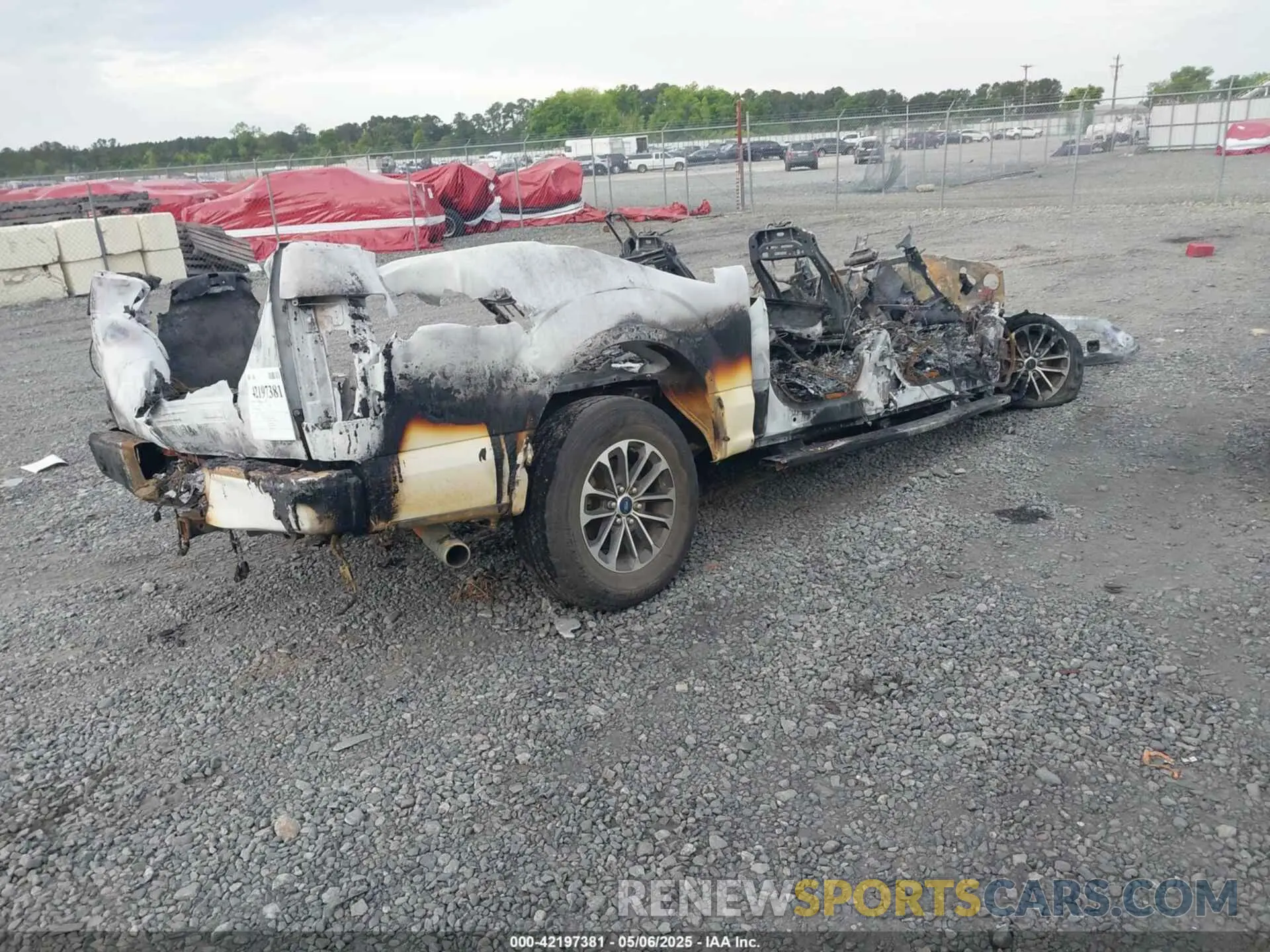 4 Photograph of a damaged car 1FTEW1E52LKE02898 FORD F-150 2020