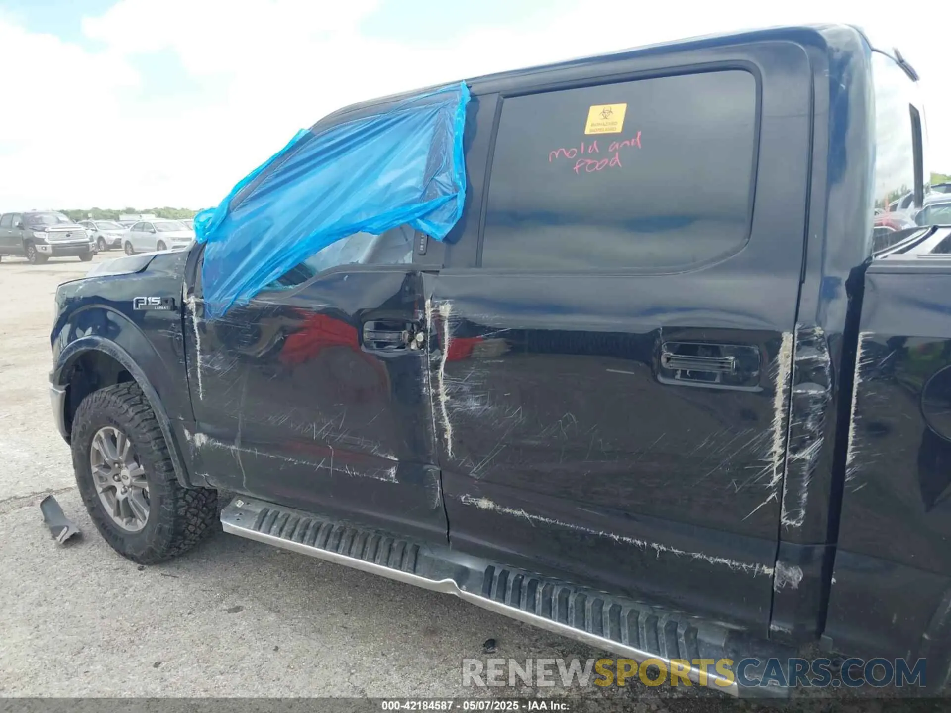 11 Photograph of a damaged car 1FTEW1E53LKF08891 FORD F-150 2020