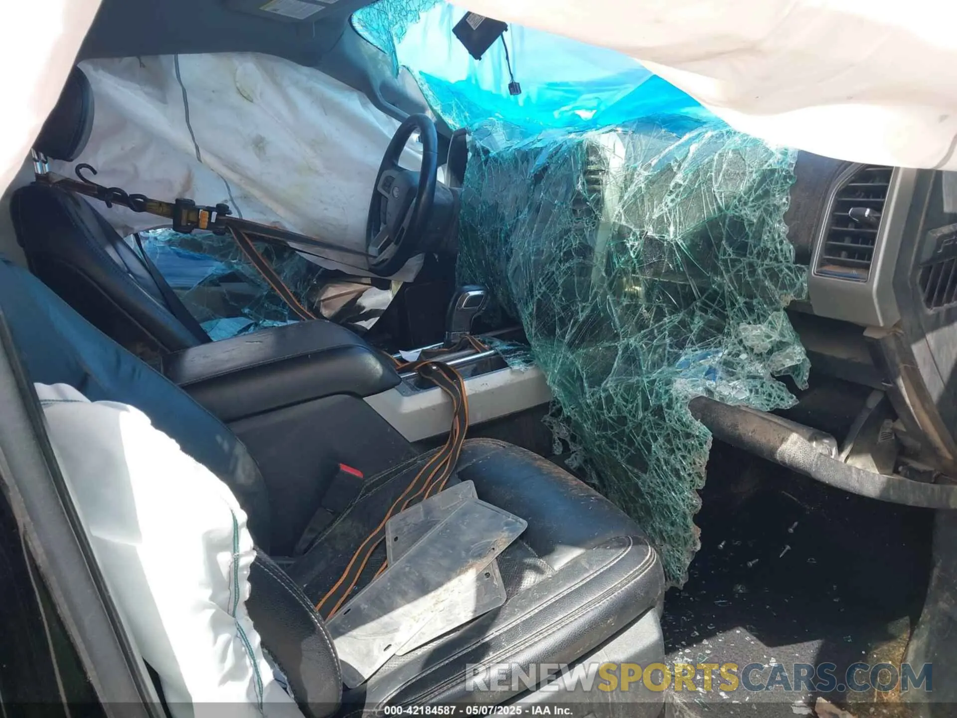 5 Photograph of a damaged car 1FTEW1E53LKF08891 FORD F-150 2020
