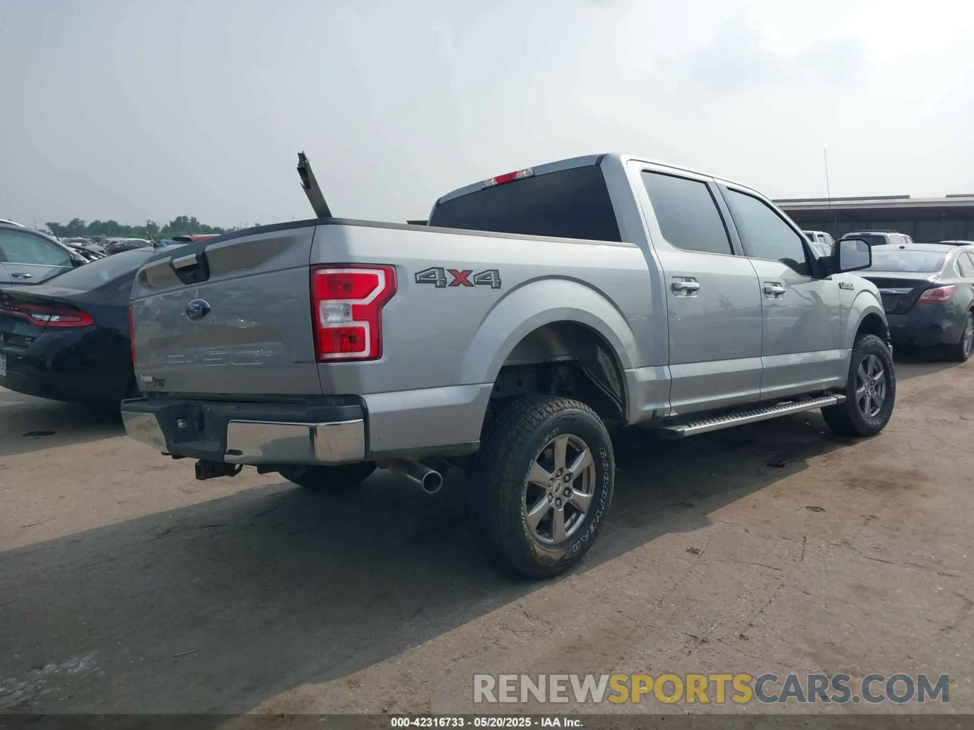 4 Photograph of a damaged car 1FTEW1E54LKE24160 FORD F-150 2020
