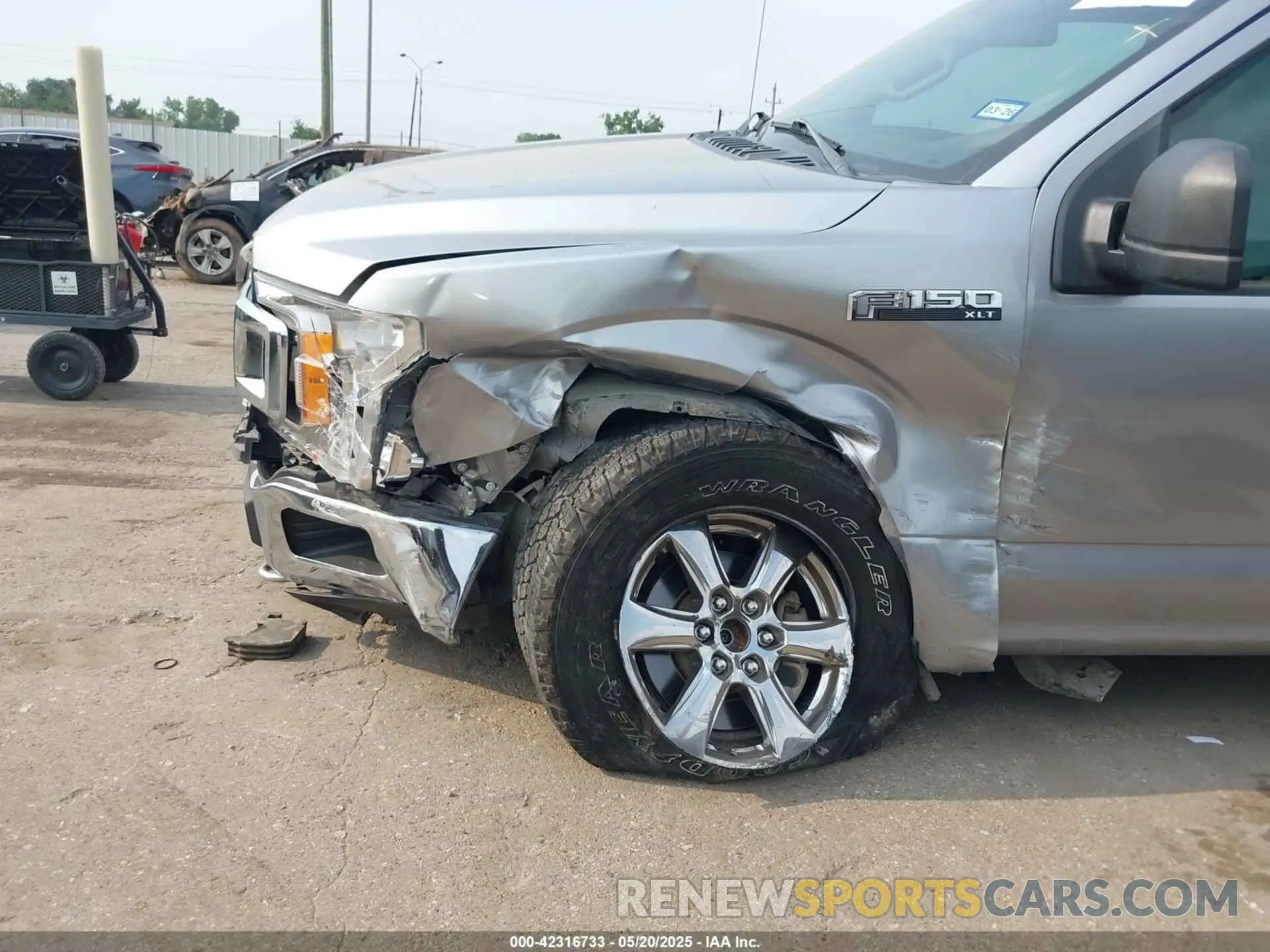 6 Photograph of a damaged car 1FTEW1E54LKE24160 FORD F-150 2020