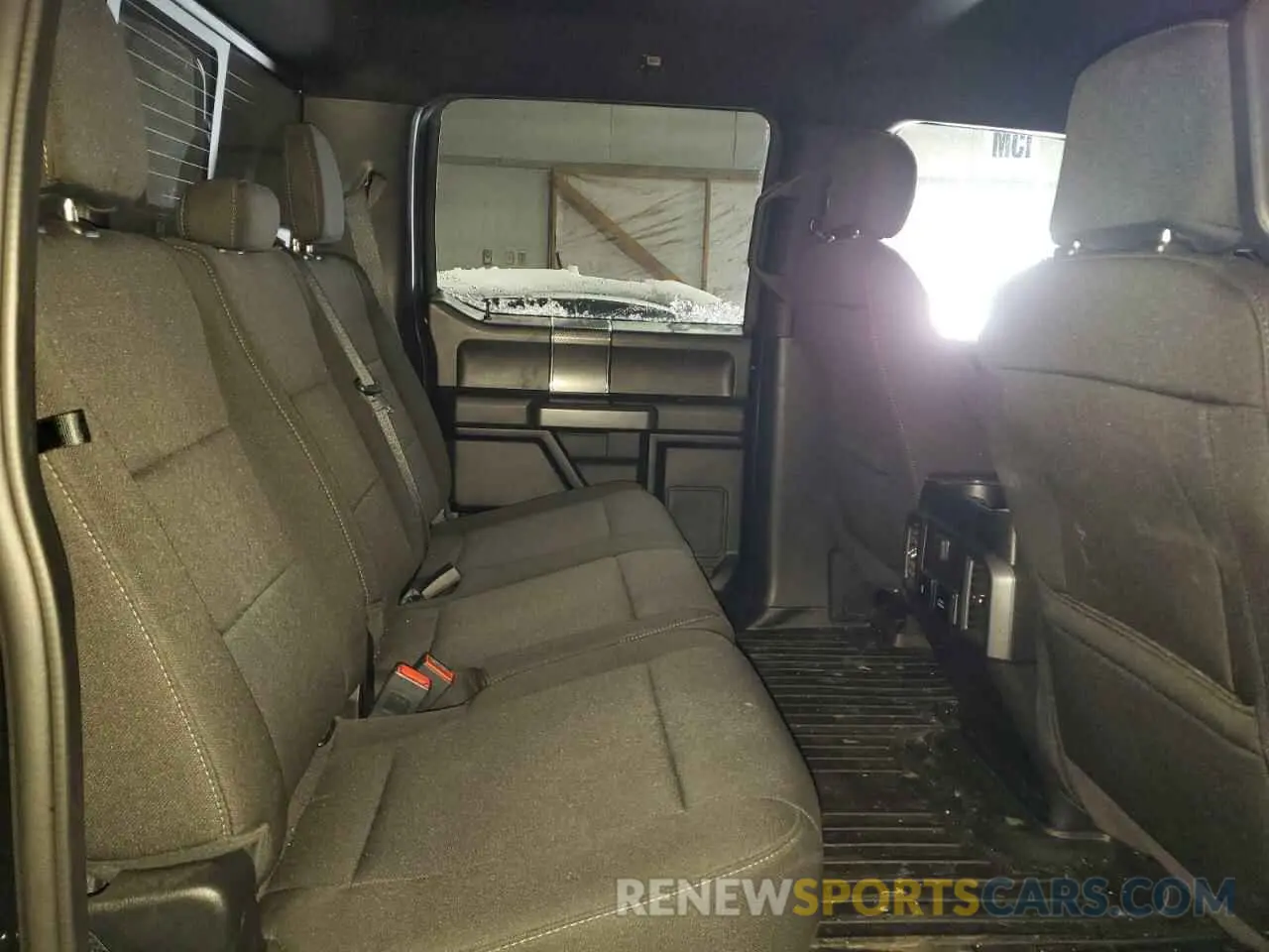 10 Фотография поврежденного автомобиля 1FTEW1E55LFB55207 FORD F-150 2020
