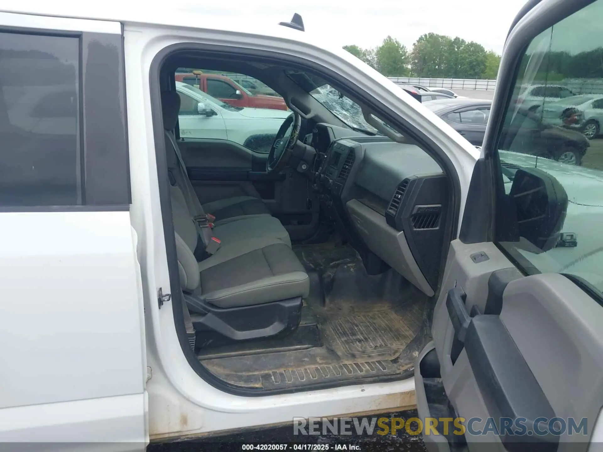 5 Photograph of a damaged car 1FTEW1E56LFA29213 FORD F-150 2020