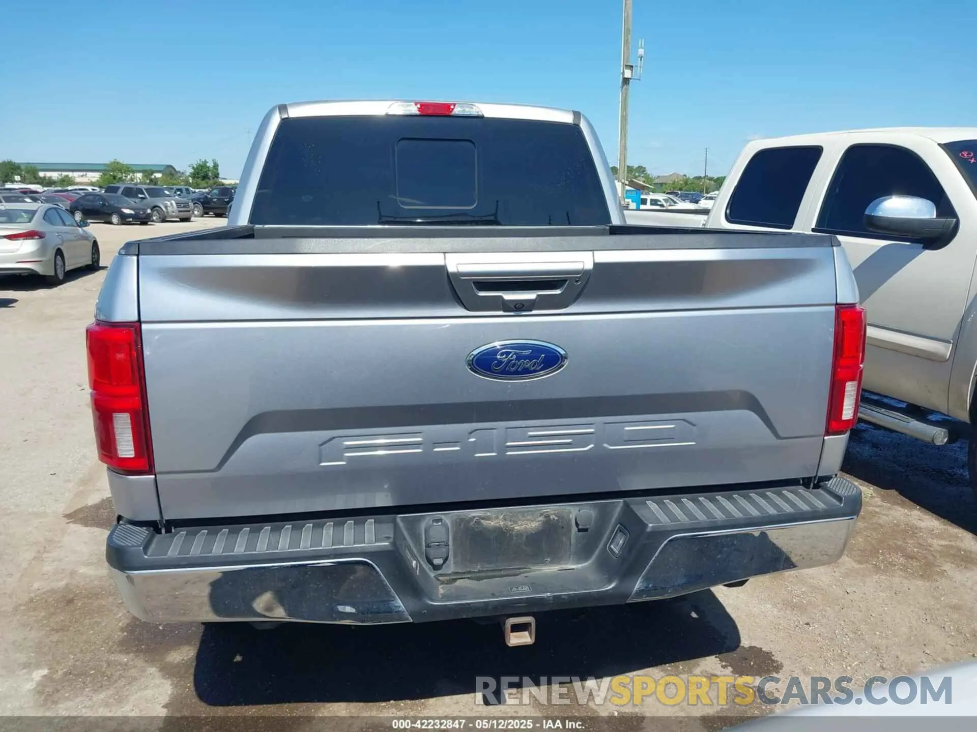 16 Photograph of a damaged car 1FTEW1E56LFA63720 FORD F-150 2020