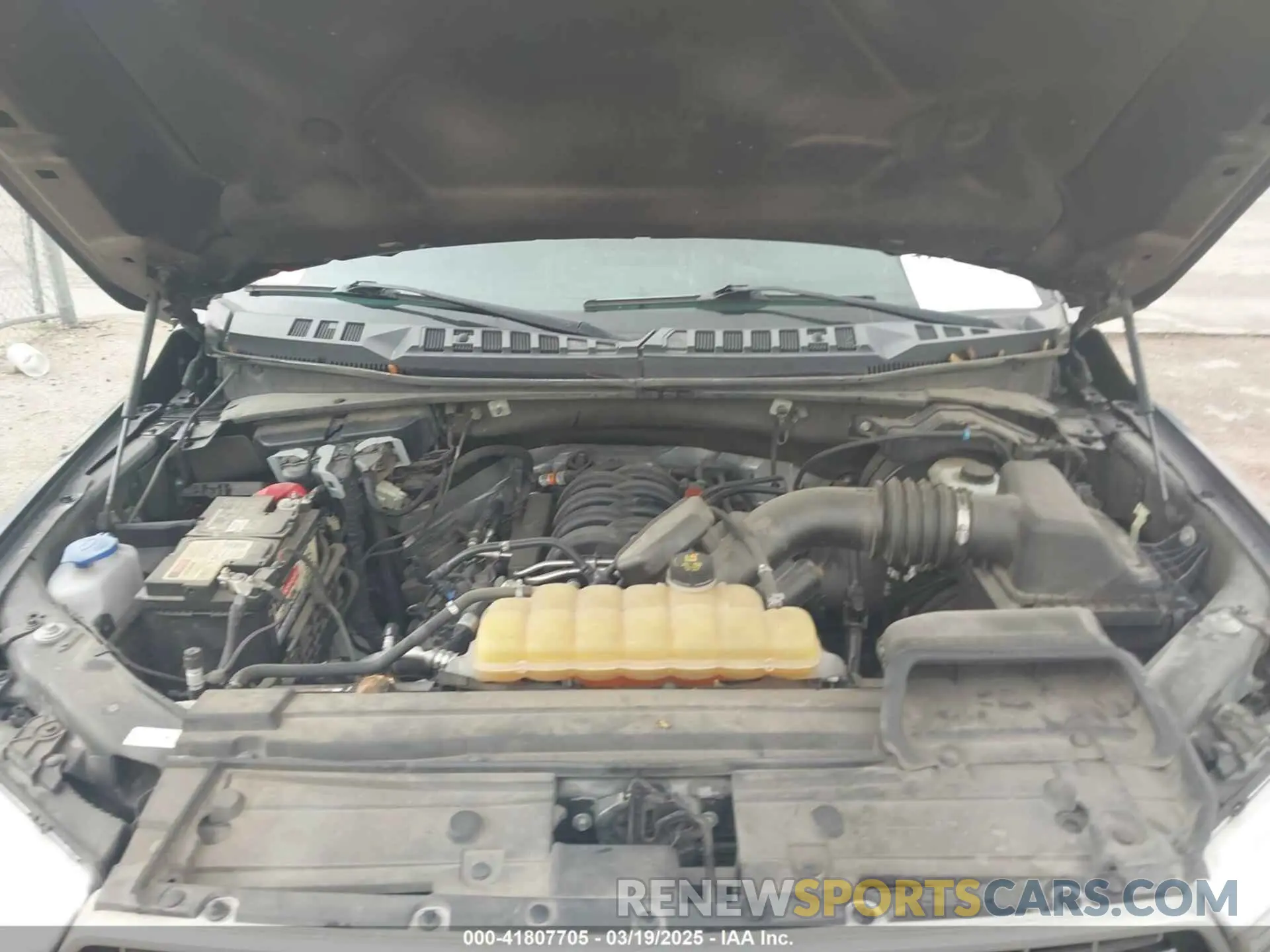 10 Фотография поврежденного автомобиля 1FTEW1E56LKE34768 FORD F-150 2020
