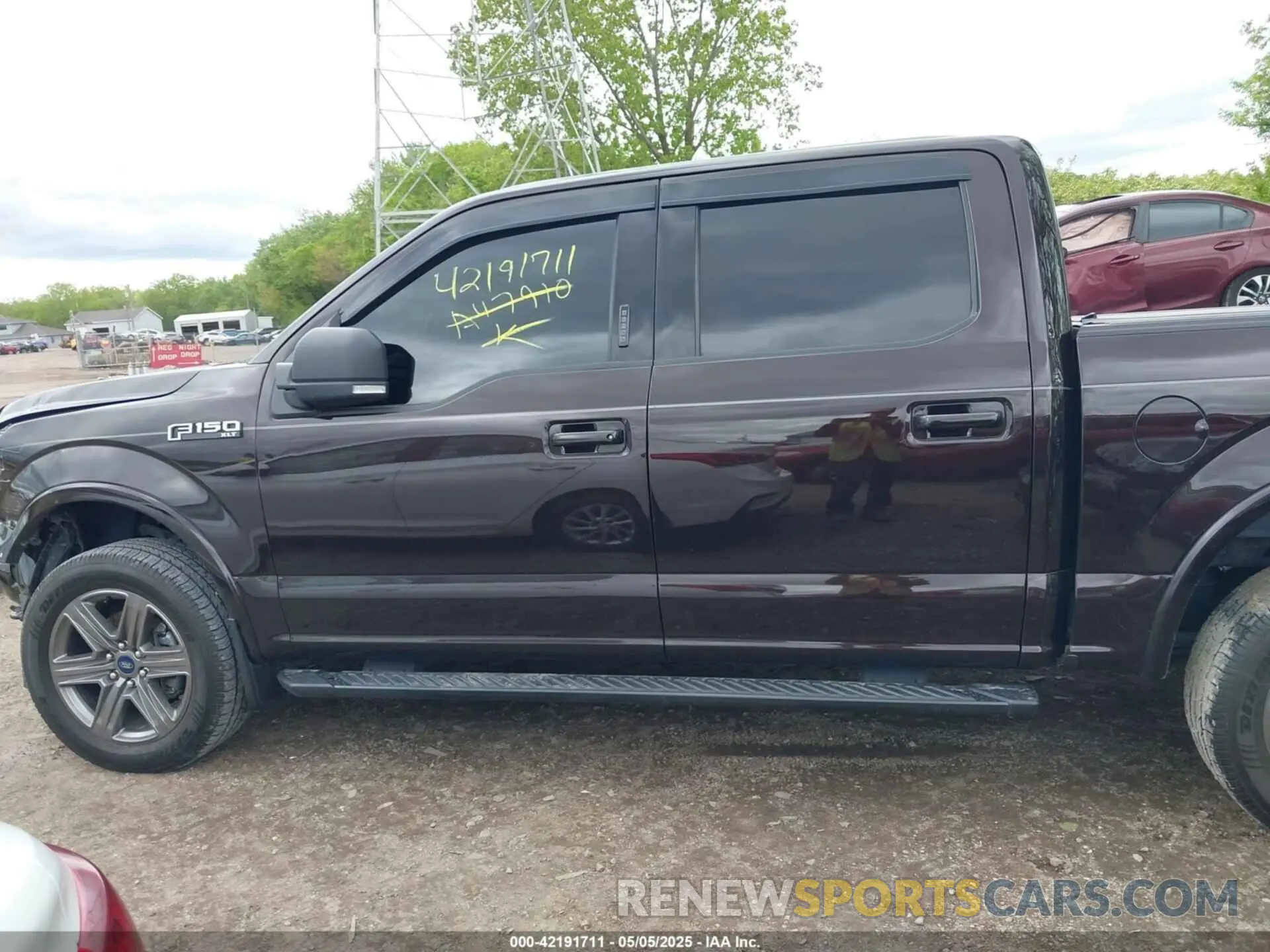 14 Photograph of a damaged car 1FTEW1E58LFA47910 FORD F-150 2020