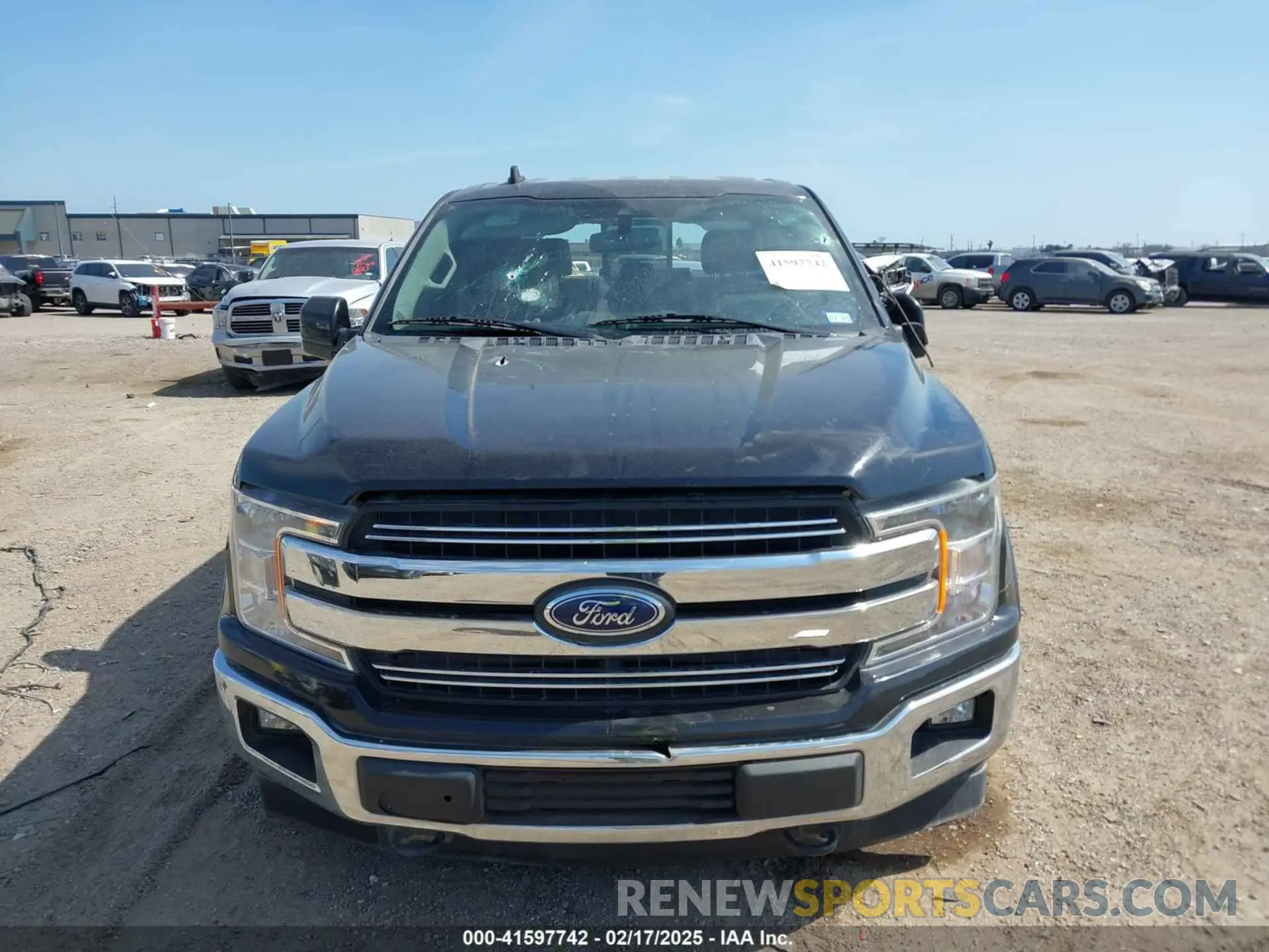 11 Фотография поврежденного автомобиля 1FTEW1E58LFA63329 FORD F-150 2020