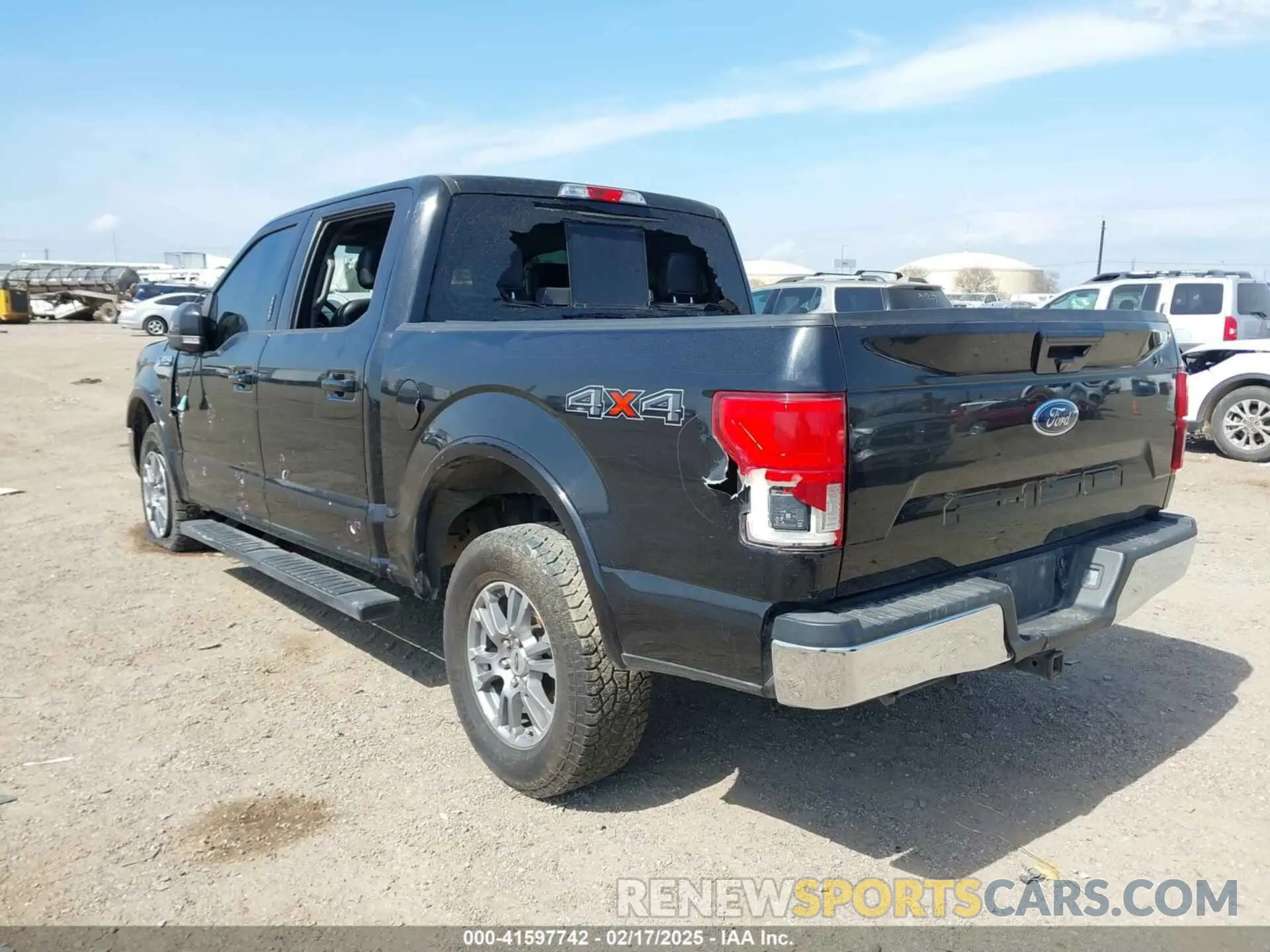 3 Фотография поврежденного автомобиля 1FTEW1E58LFA63329 FORD F-150 2020