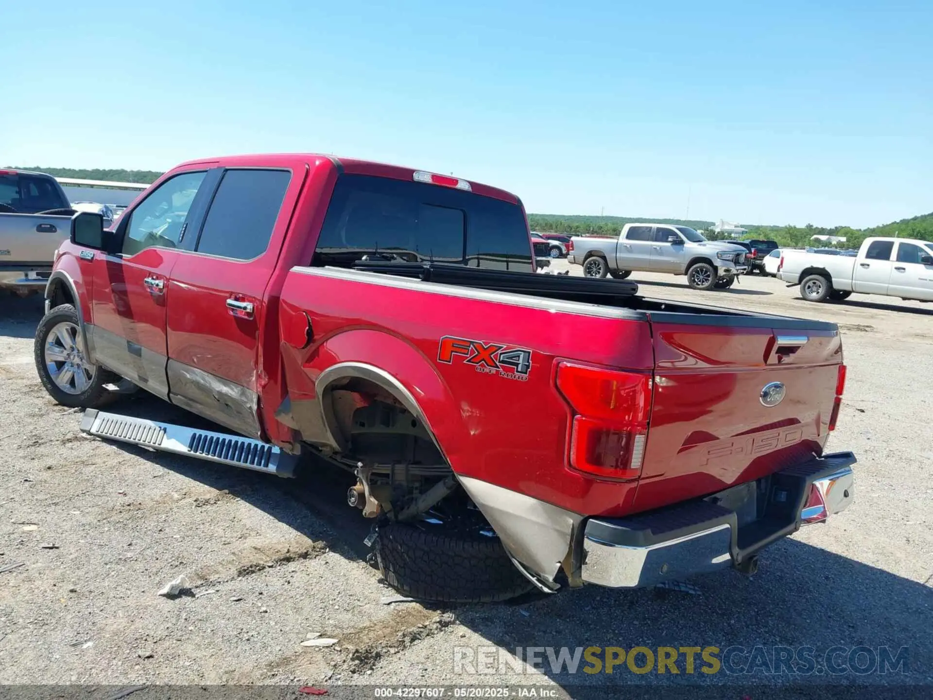 3 Фотография поврежденного автомобиля 1FTEW1E58LKD41914 FORD F-150 2020