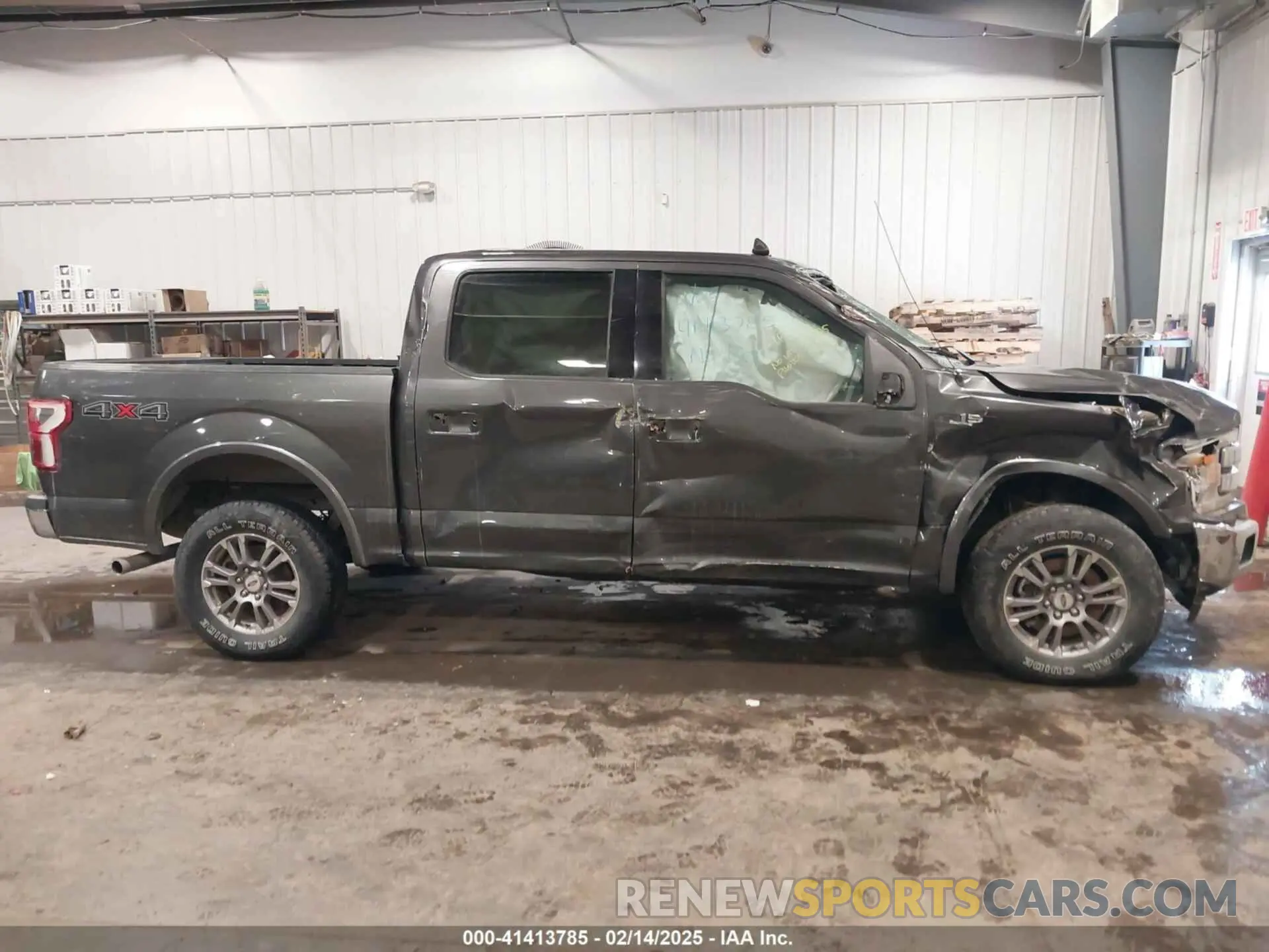 13 Фотография поврежденного автомобиля 1FTEW1E59LKD51156 FORD F-150 2020
