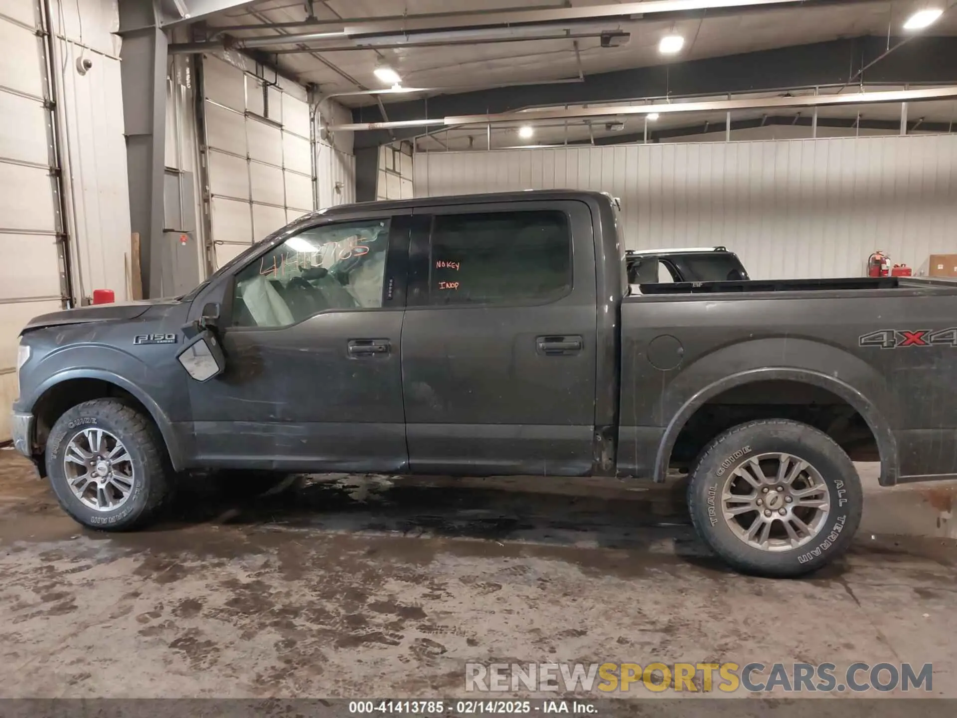 14 Фотография поврежденного автомобиля 1FTEW1E59LKD51156 FORD F-150 2020