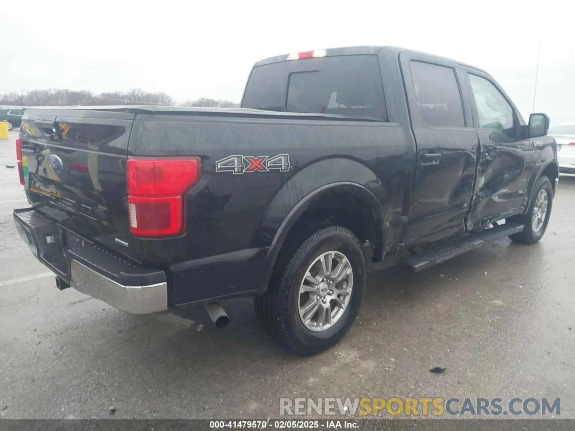 4 Photograph of a damaged car 1FTEW1EP2LFA20784 FORD F-150 2020