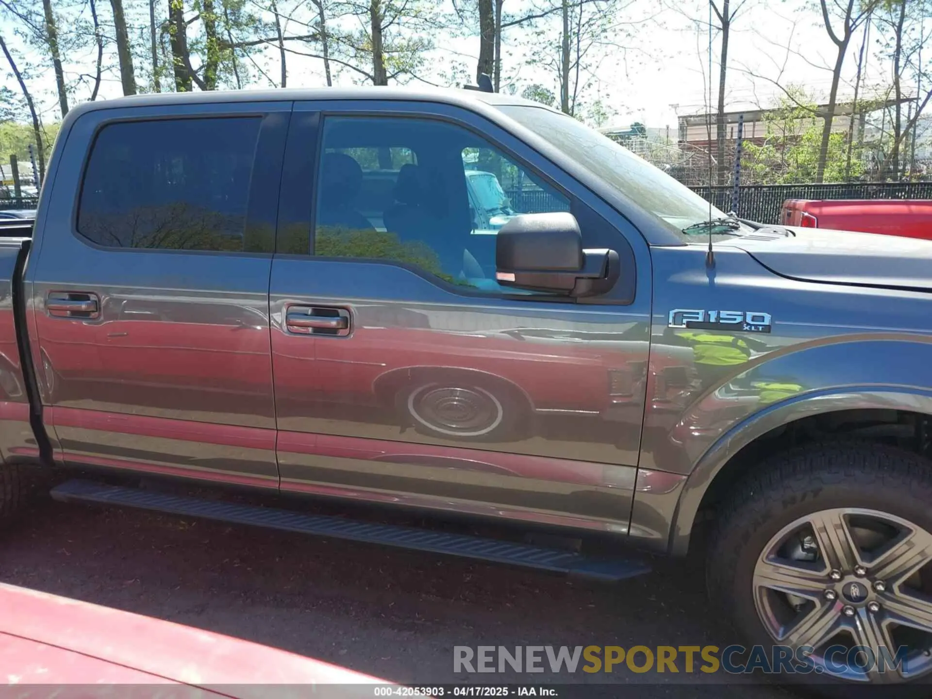 13 Photograph of a damaged car 1FTEW1EP2LFB32386 FORD F-150 2020