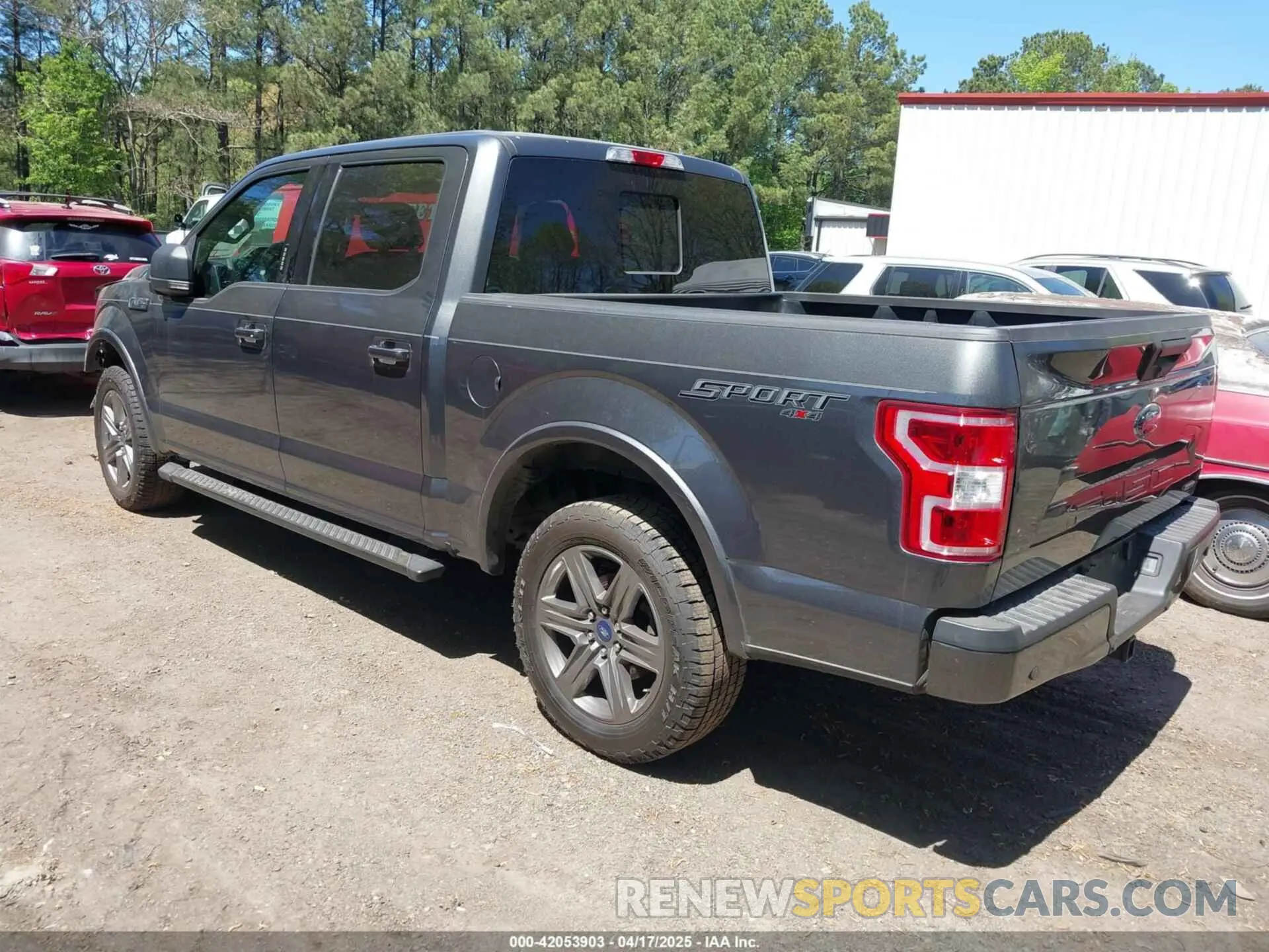 3 Photograph of a damaged car 1FTEW1EP2LFB32386 FORD F-150 2020