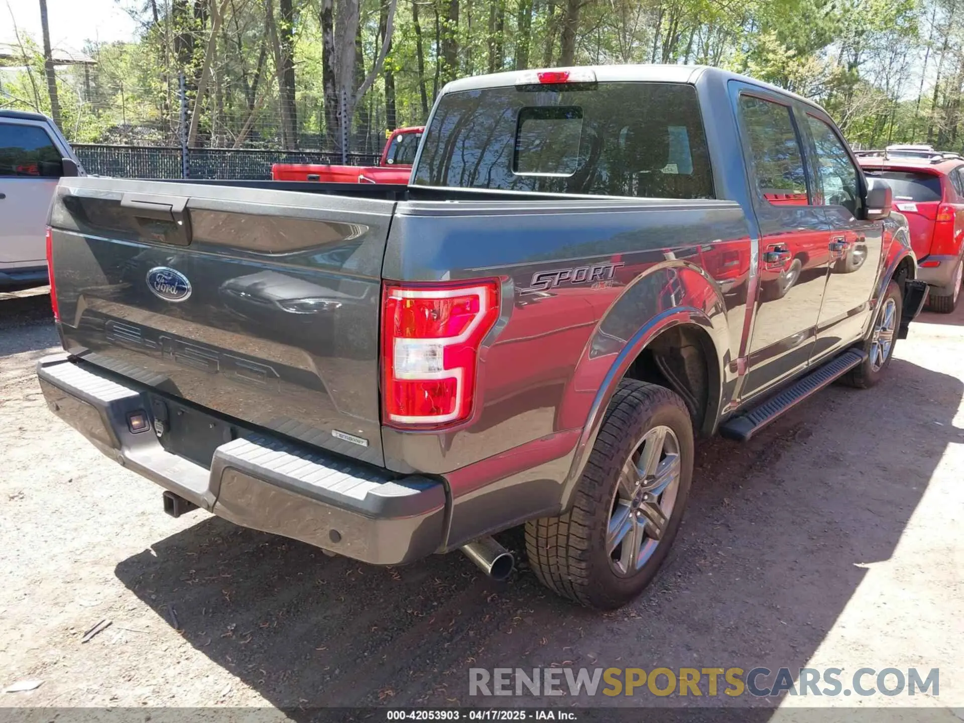 4 Photograph of a damaged car 1FTEW1EP2LFB32386 FORD F-150 2020