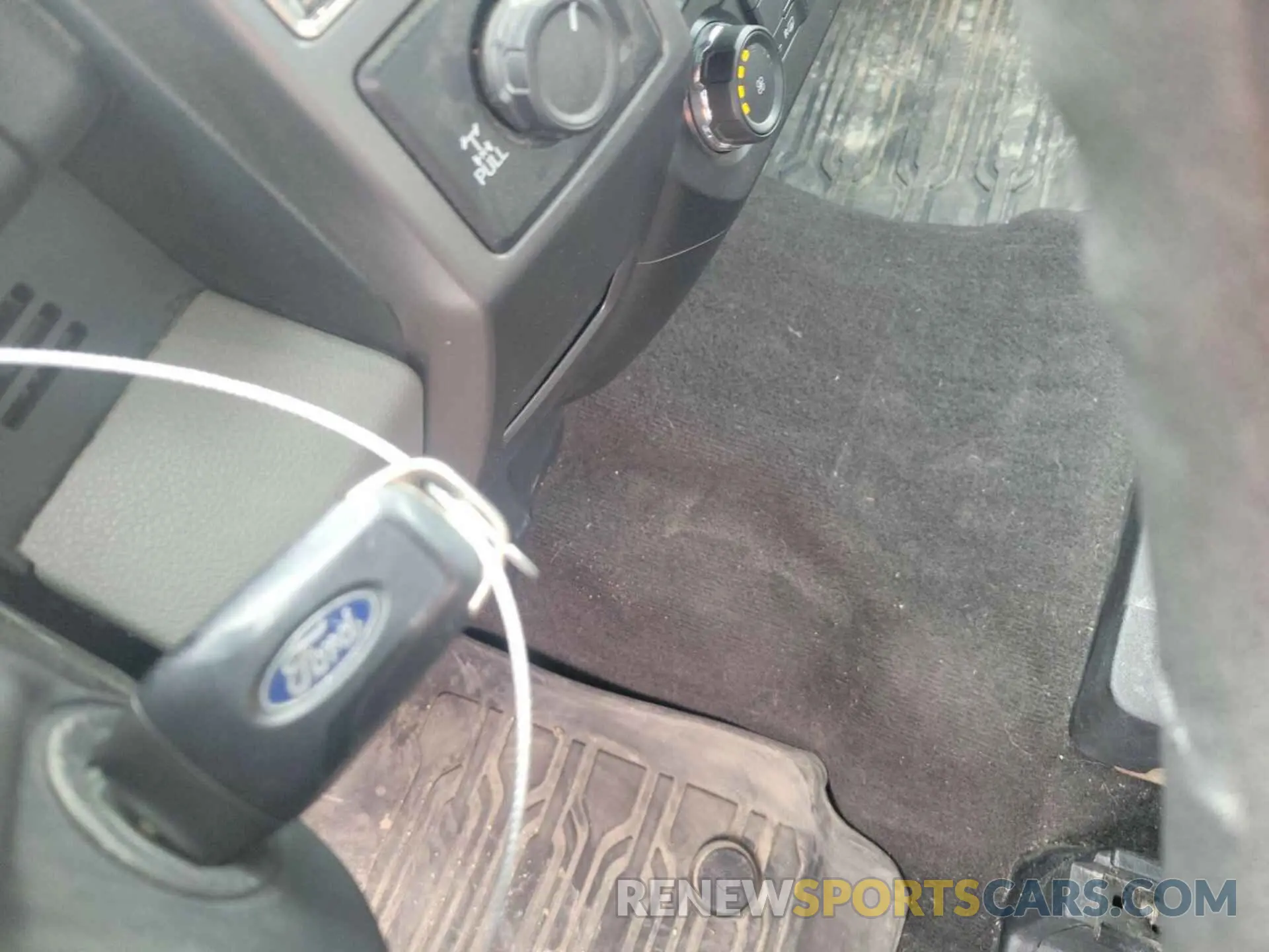 21 Photograph of a damaged car 1FTEW1EP3LKE44983 FORD F-150 2020
